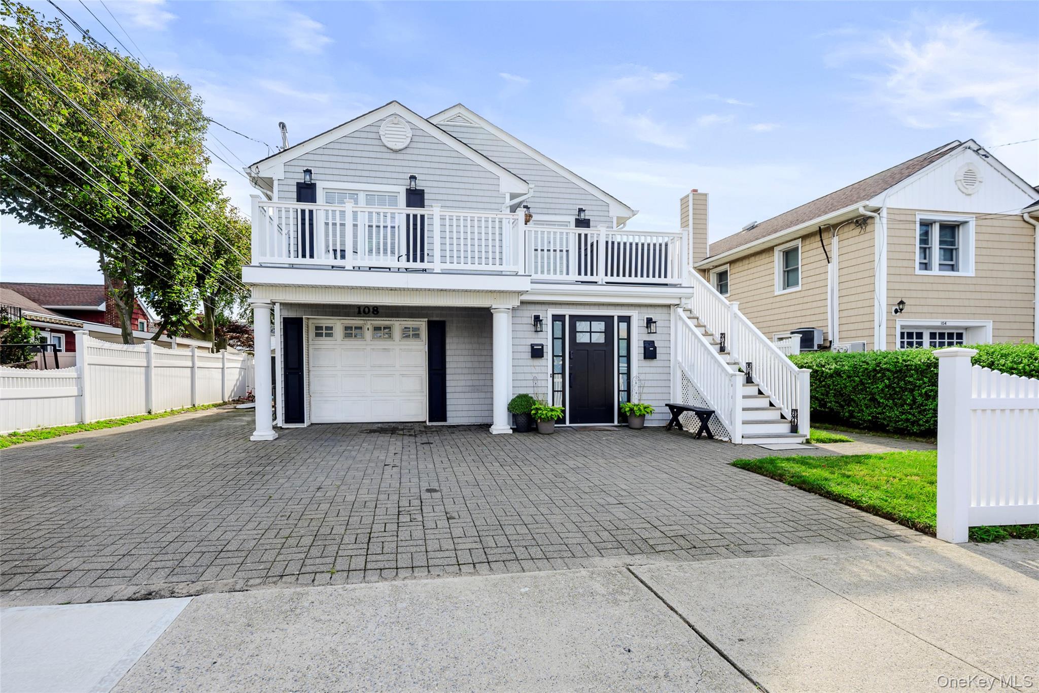 108 Neptune Boulevard, Unit Upper