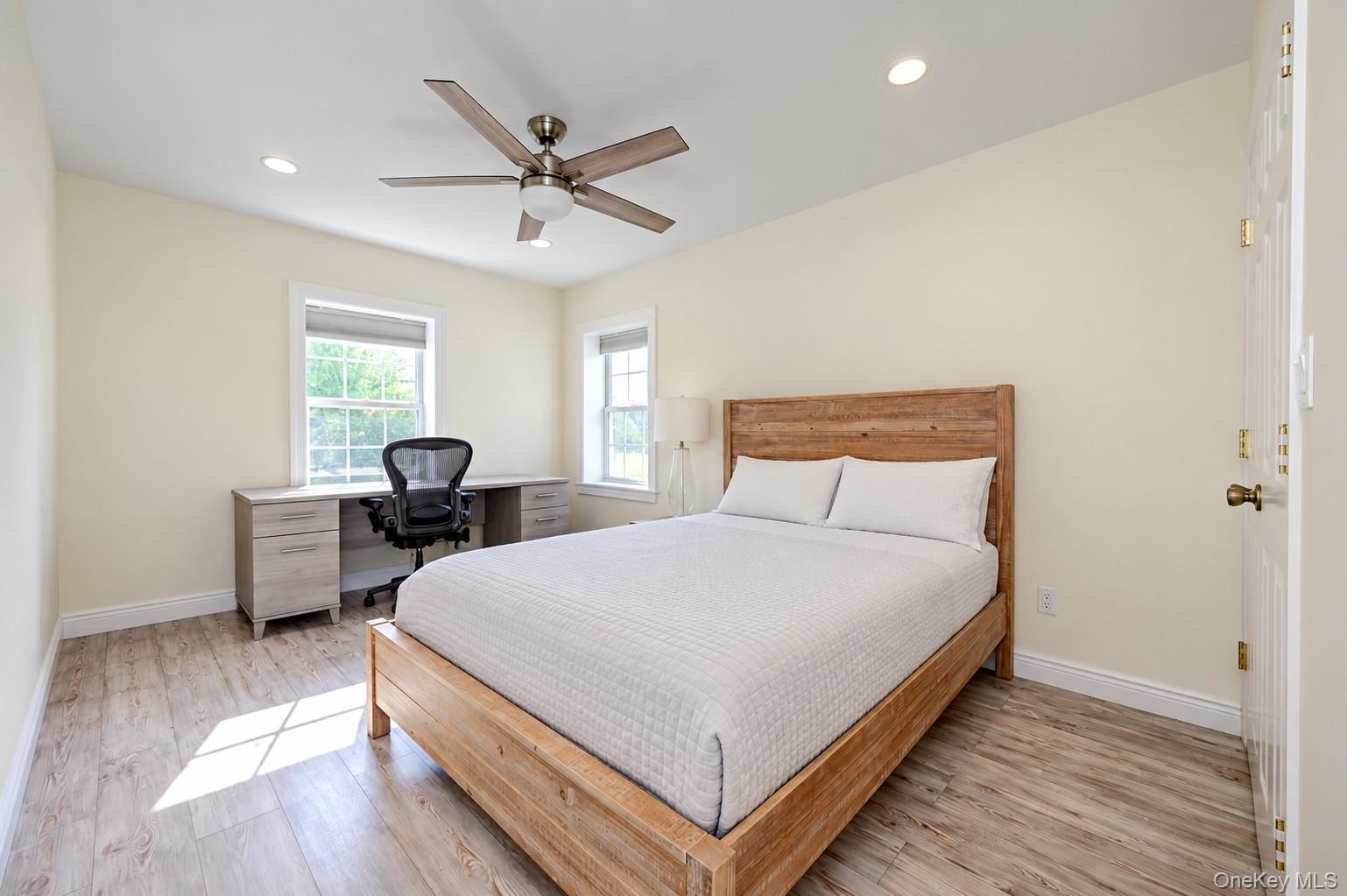 108 Neptune Boulevard, Unit Upper photo 12