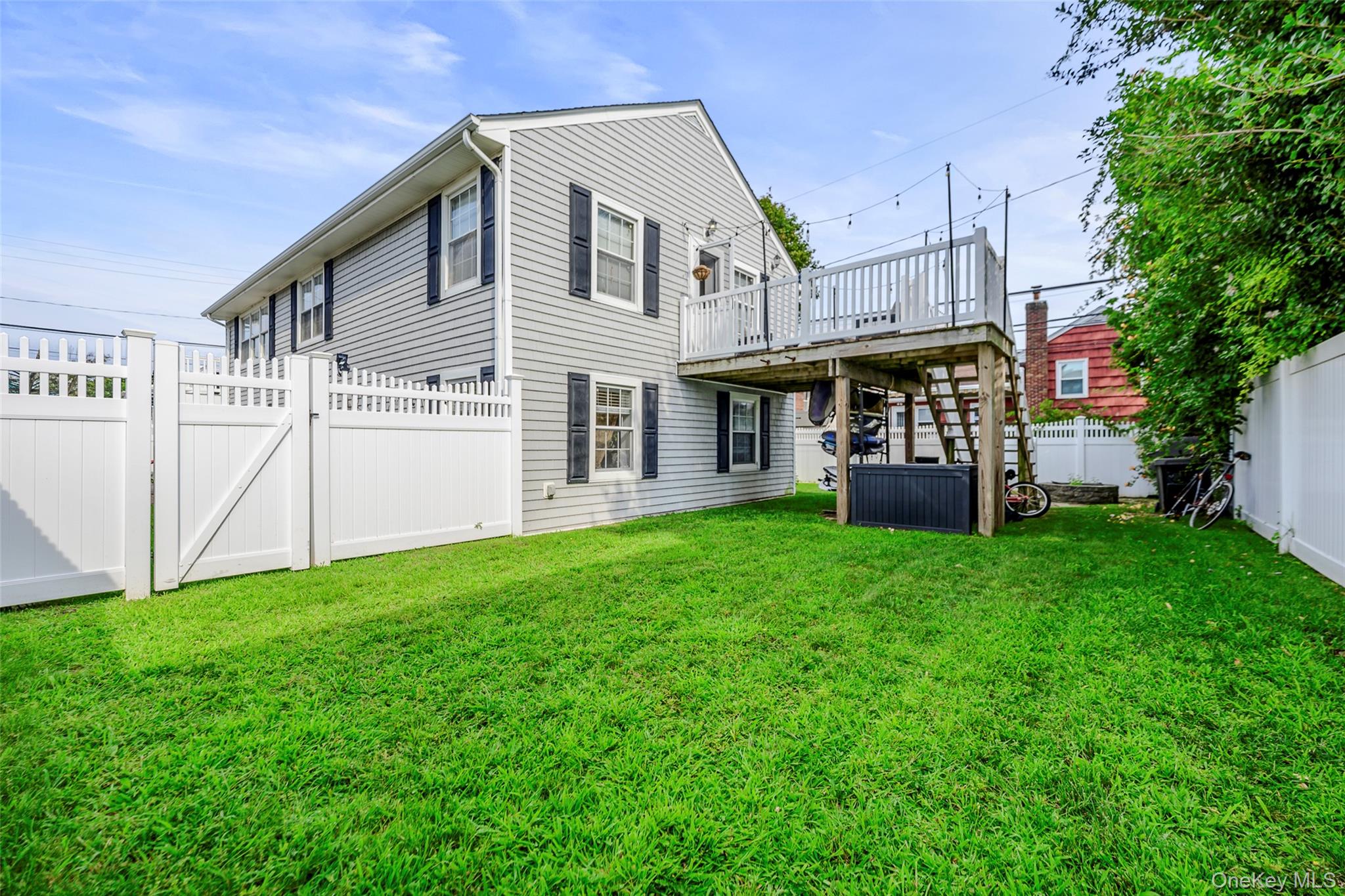 108 Neptune Boulevard, Unit Upper photo 21
