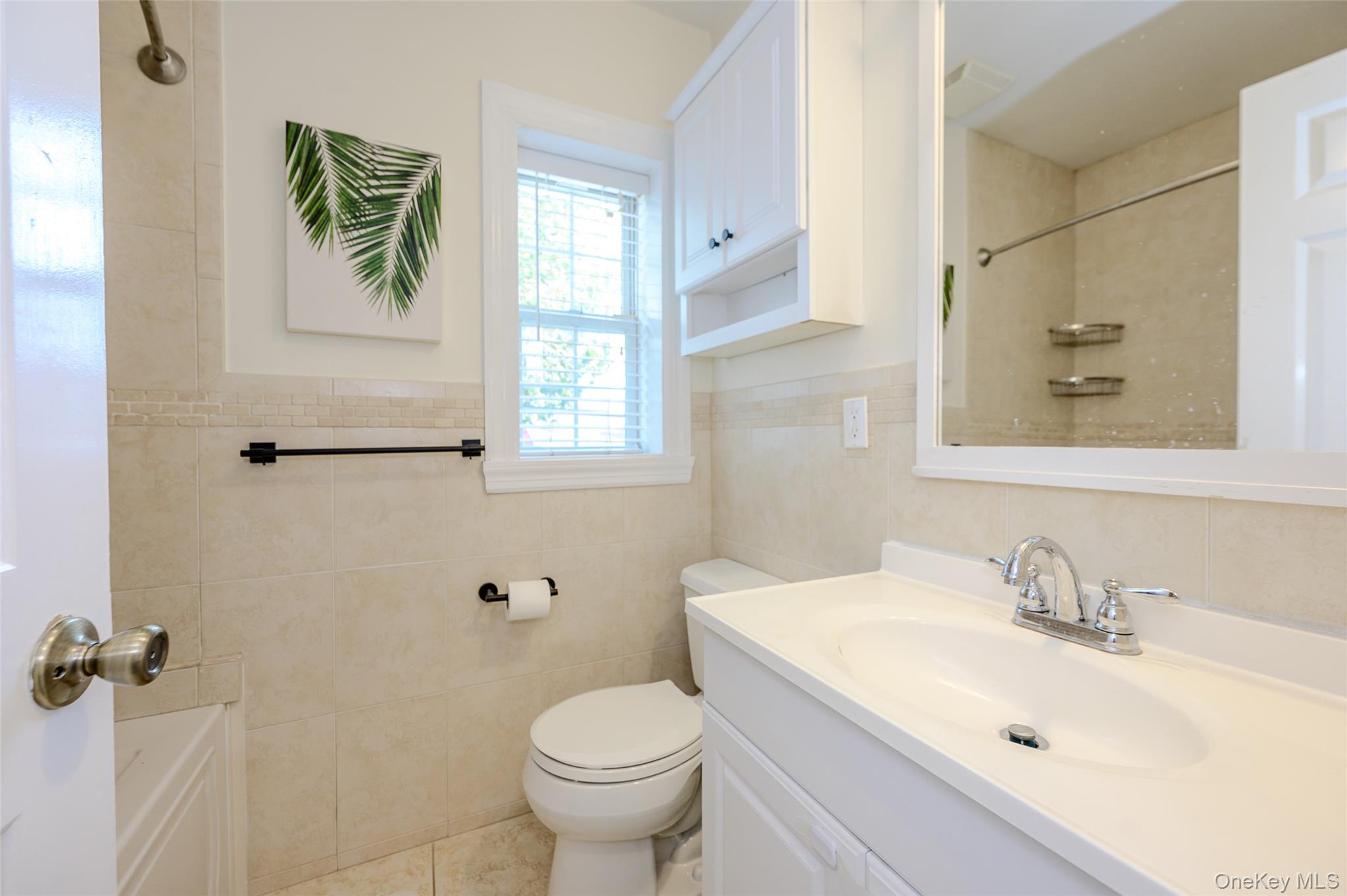 108 Neptune Boulevard, Unit Upper photo 13