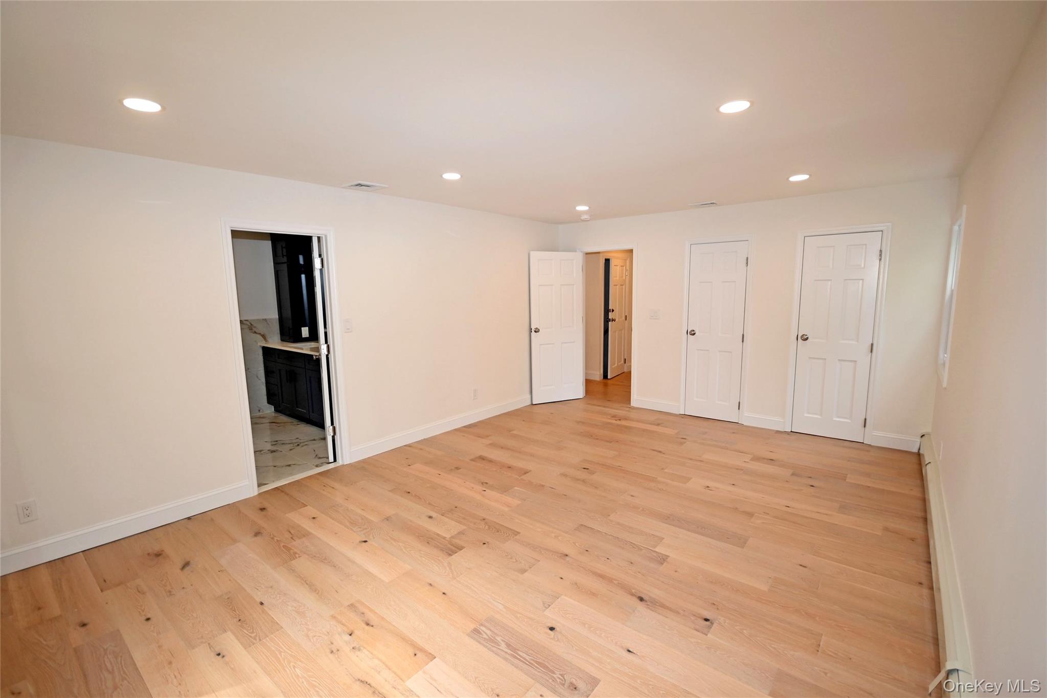 19 Carriage Road – For Rent photo 16
