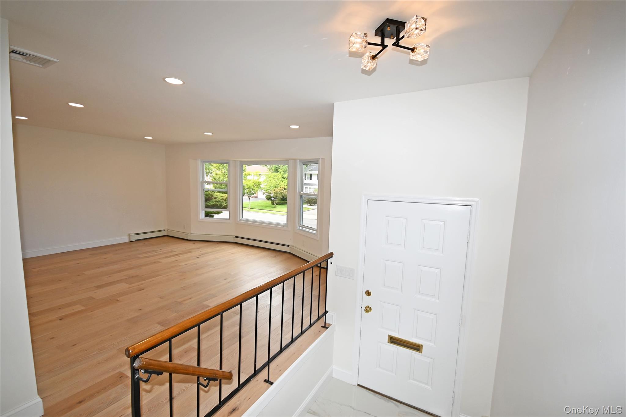 19 Carriage Road – For Rent photo 4