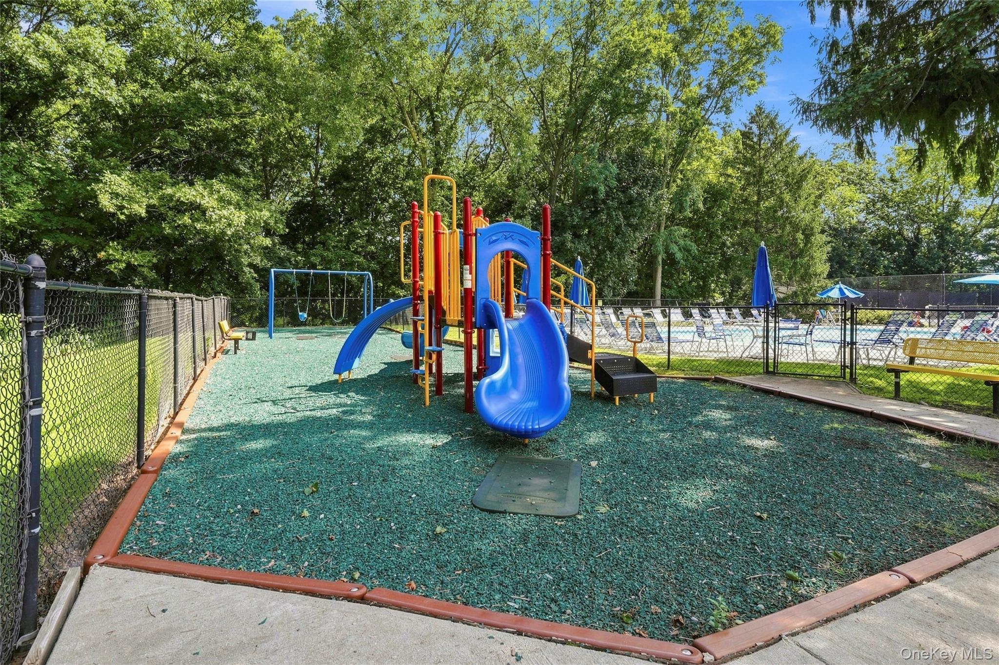 24 Oakcrest Lane – For Sale photo 40