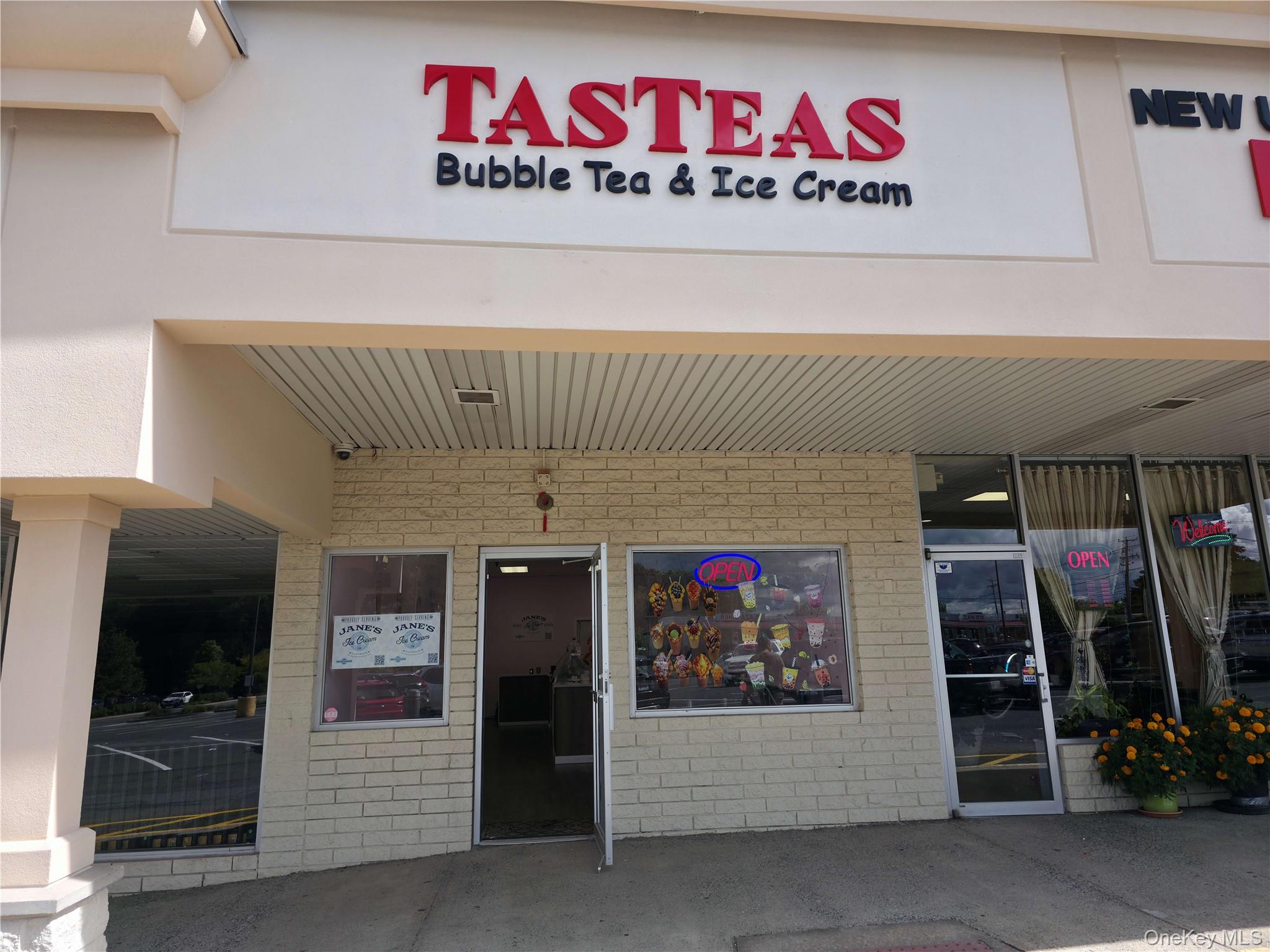 7 New Paltz Plaza Main Street – For Sale