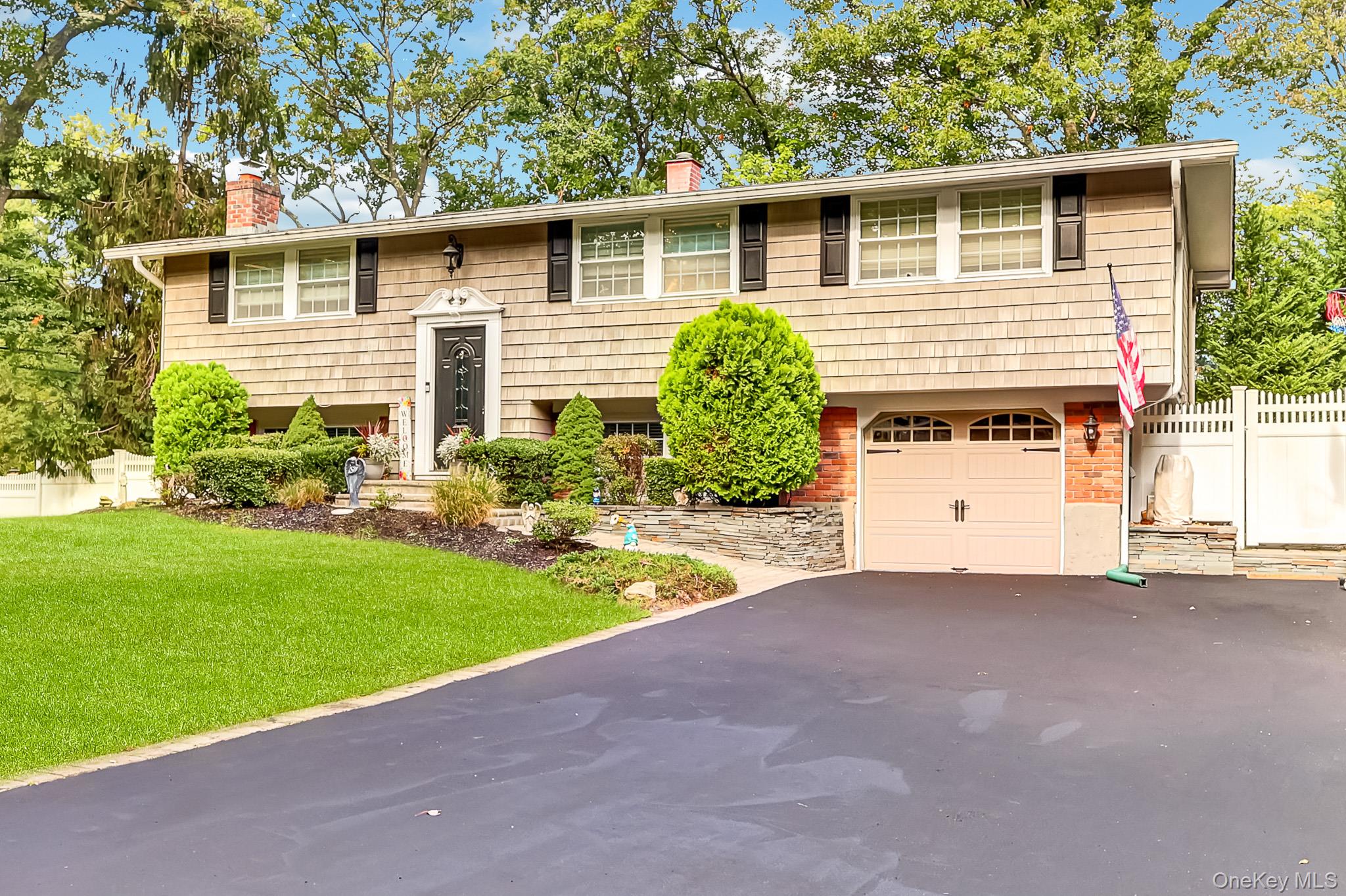 1 Cottontail Lane – For Sale photo 2