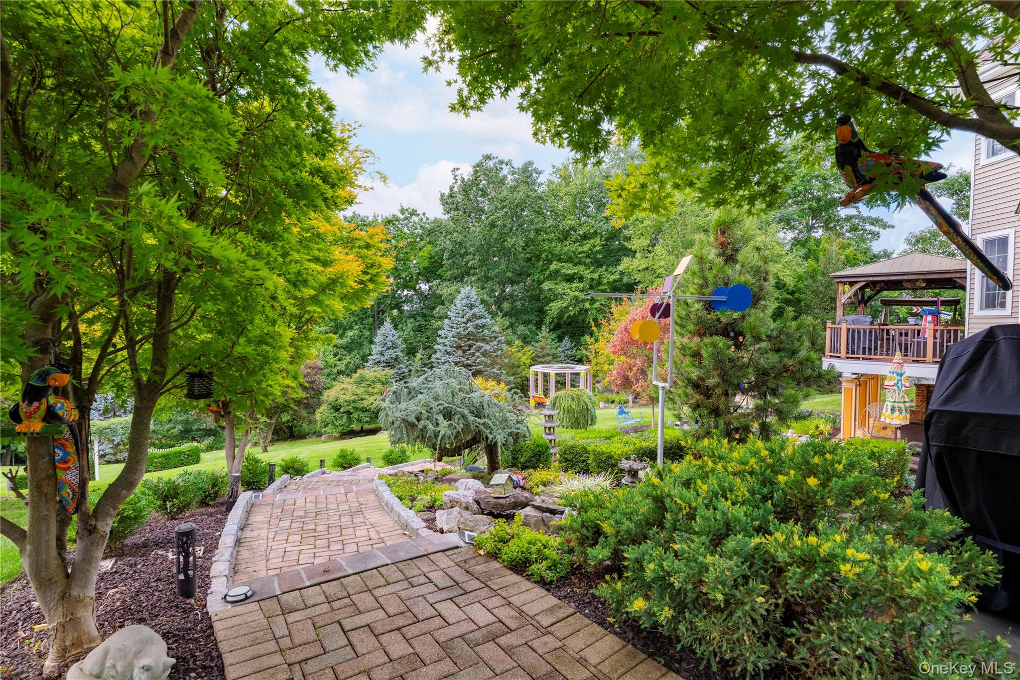 40 Sprucetop Drive – For Sale photo 42
