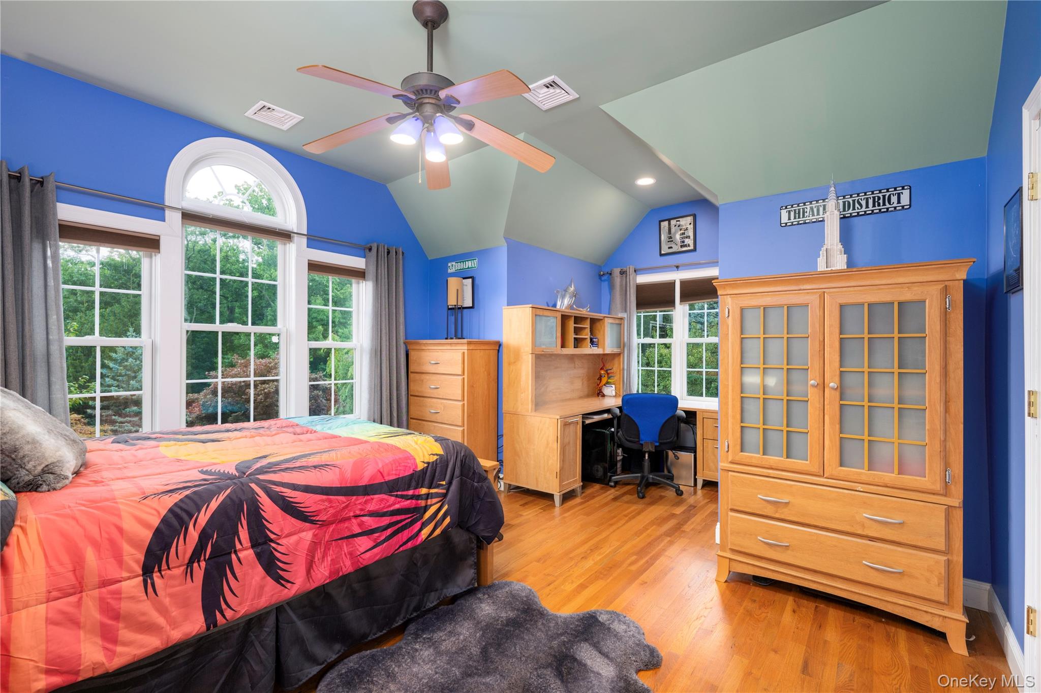 40 Sprucetop Drive – For Sale photo 23