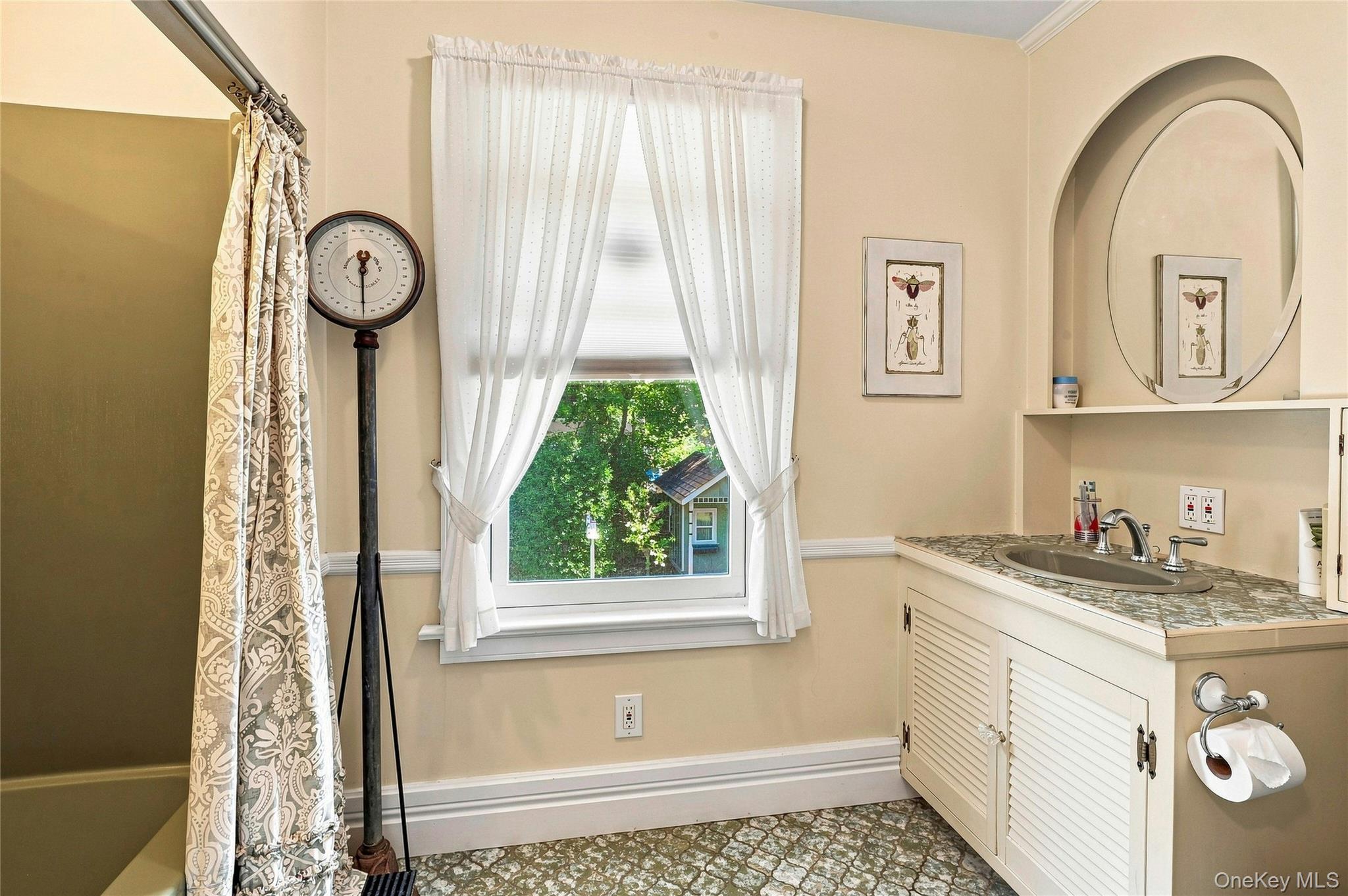 534 Main Street – For Sale photo 27