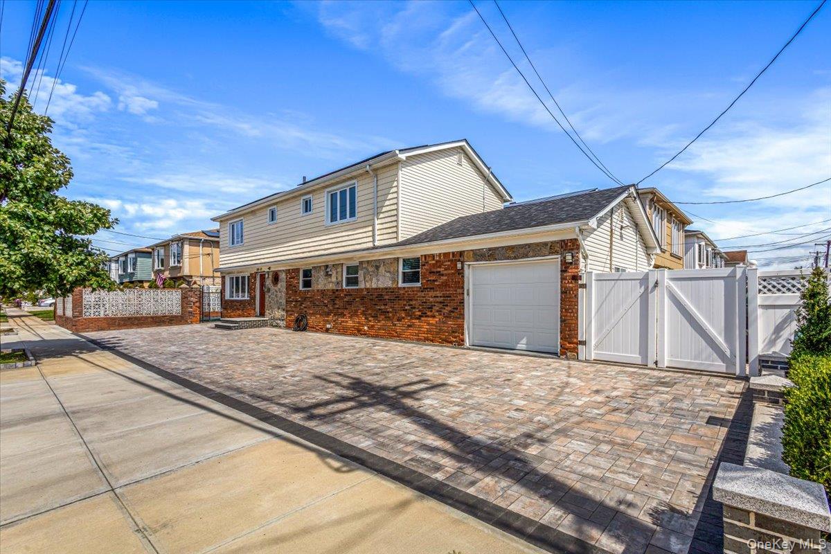 160-49 91st Street – For Sale