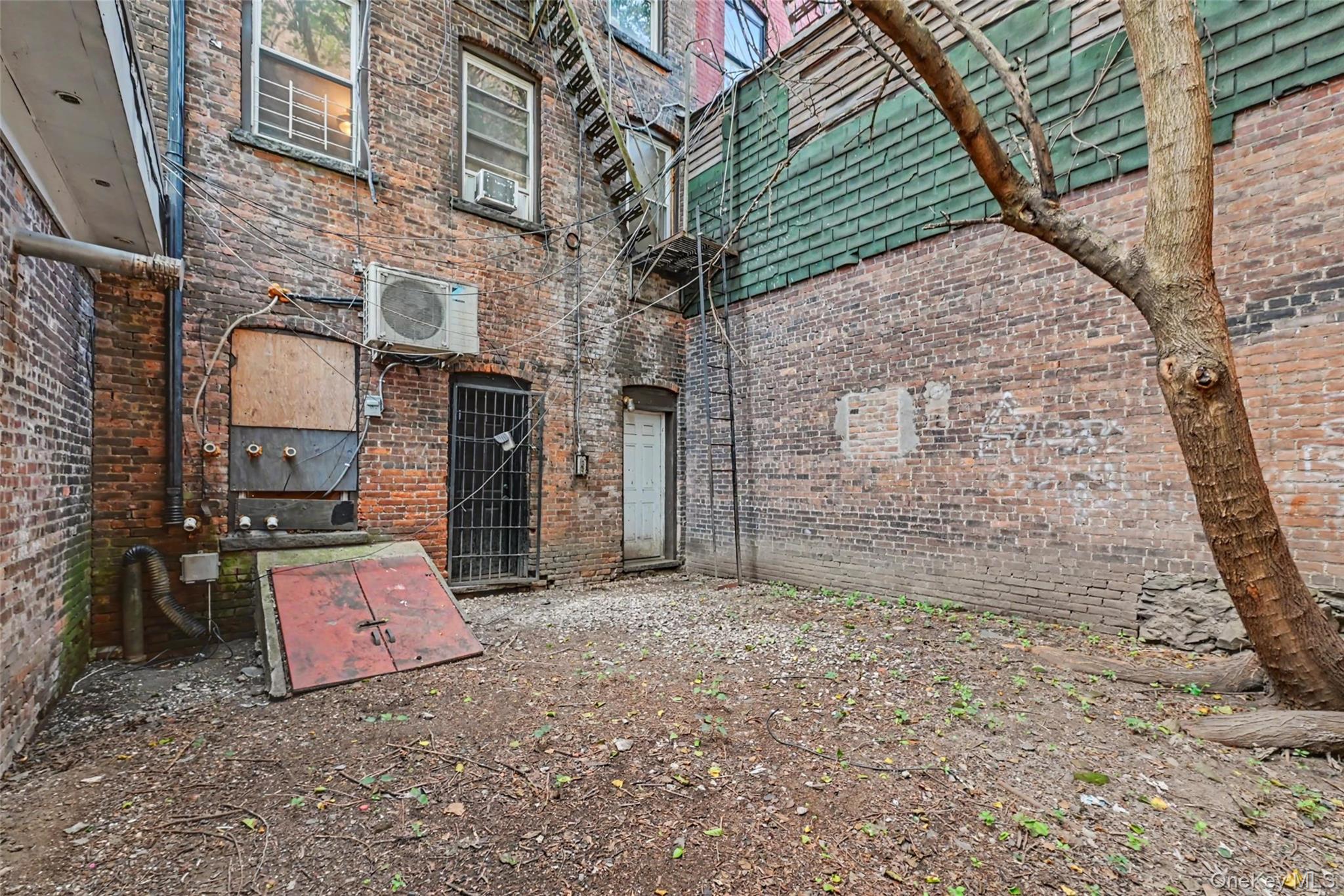 164 Broadway, Newburgh – For Sale photo 38