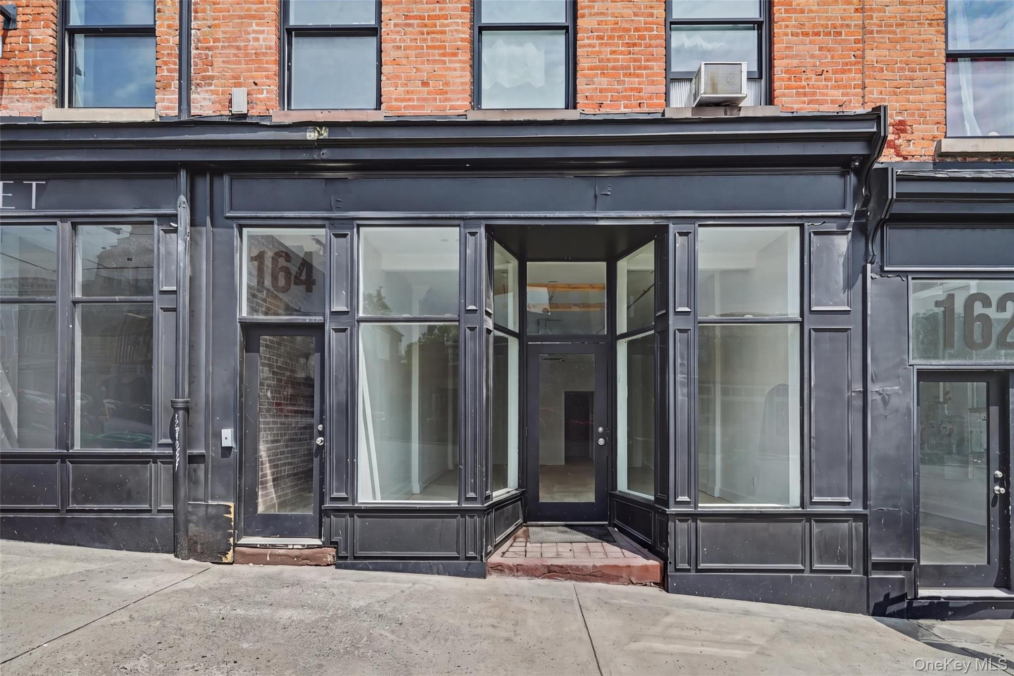 164 Broadway, Newburgh – For Sale photo 4