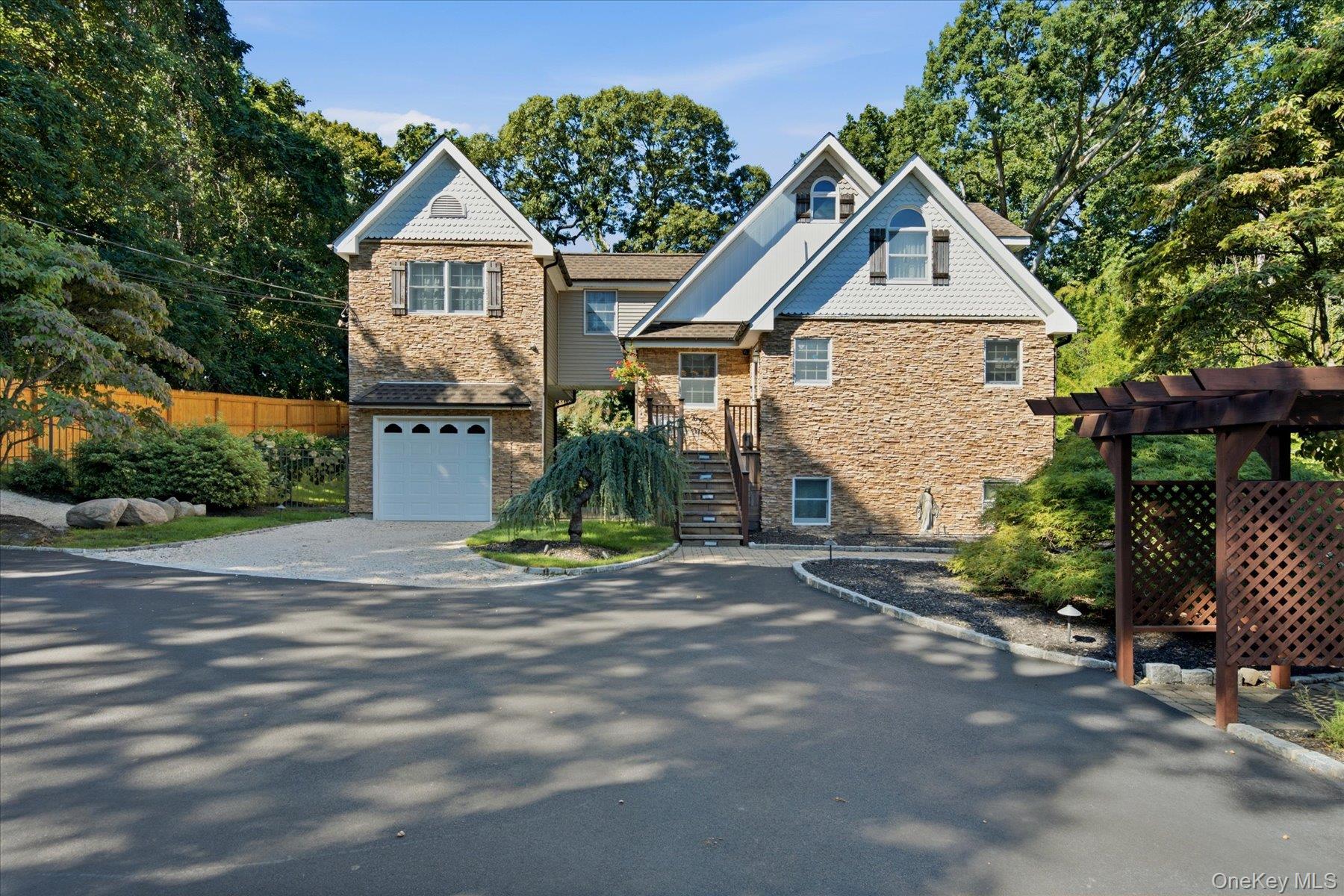 24 Sylvan Lane – For Sale