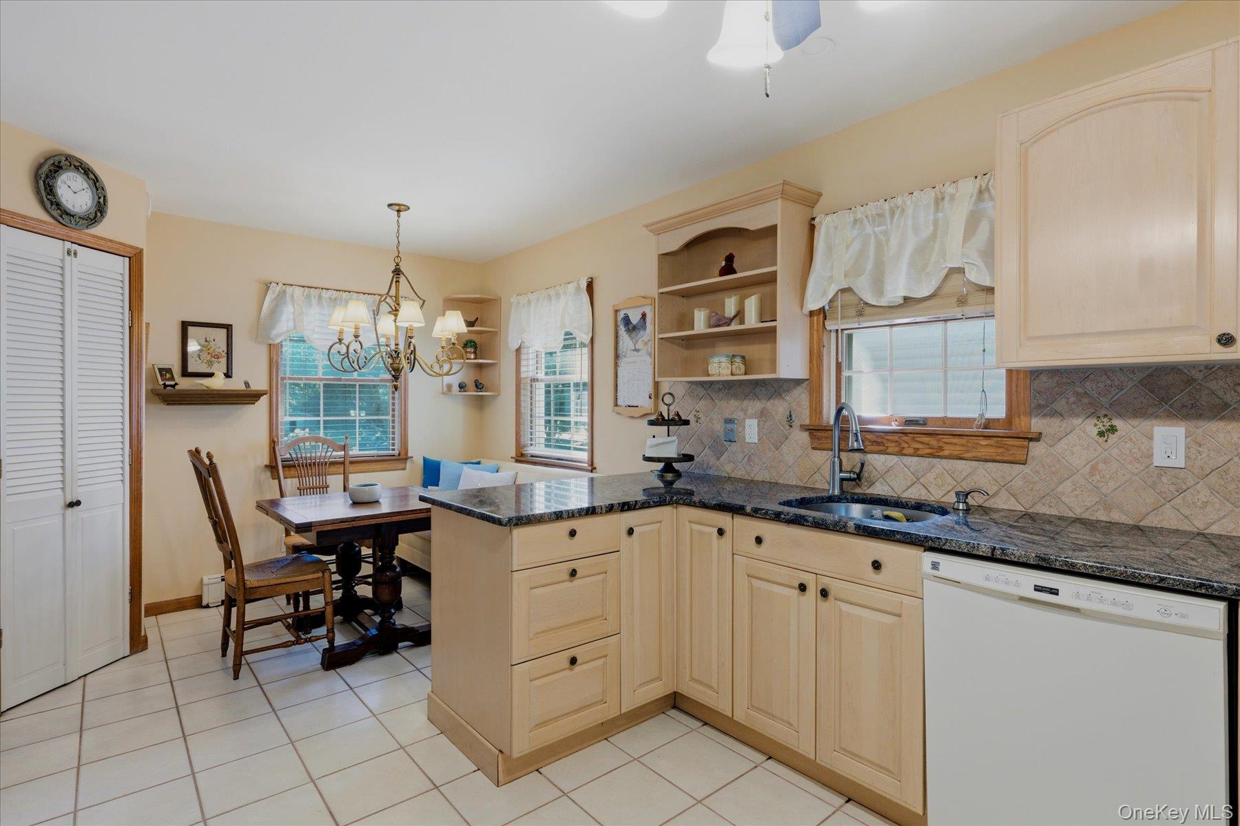 24 Sylvan Lane – For Sale photo 22