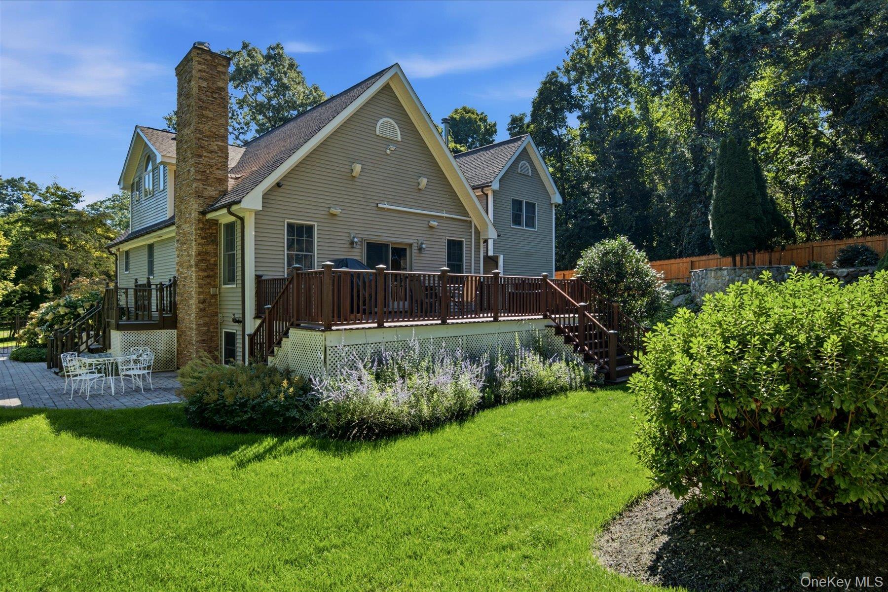 24 Sylvan Lane – For Sale photo 10