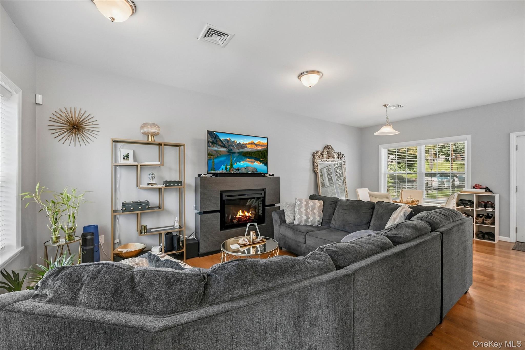 214 Prospect Street – For Sale photo 3