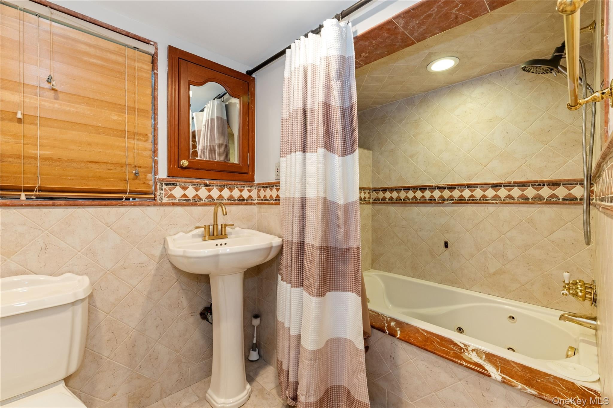 655 Diane Place – For Rent photo 17