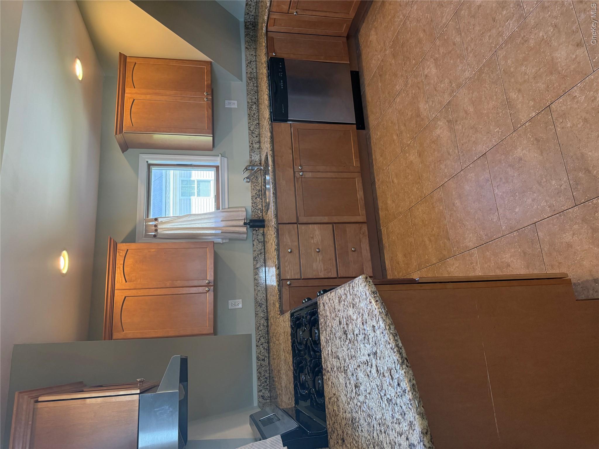 57 Prospect Street, Unit A photo 9
