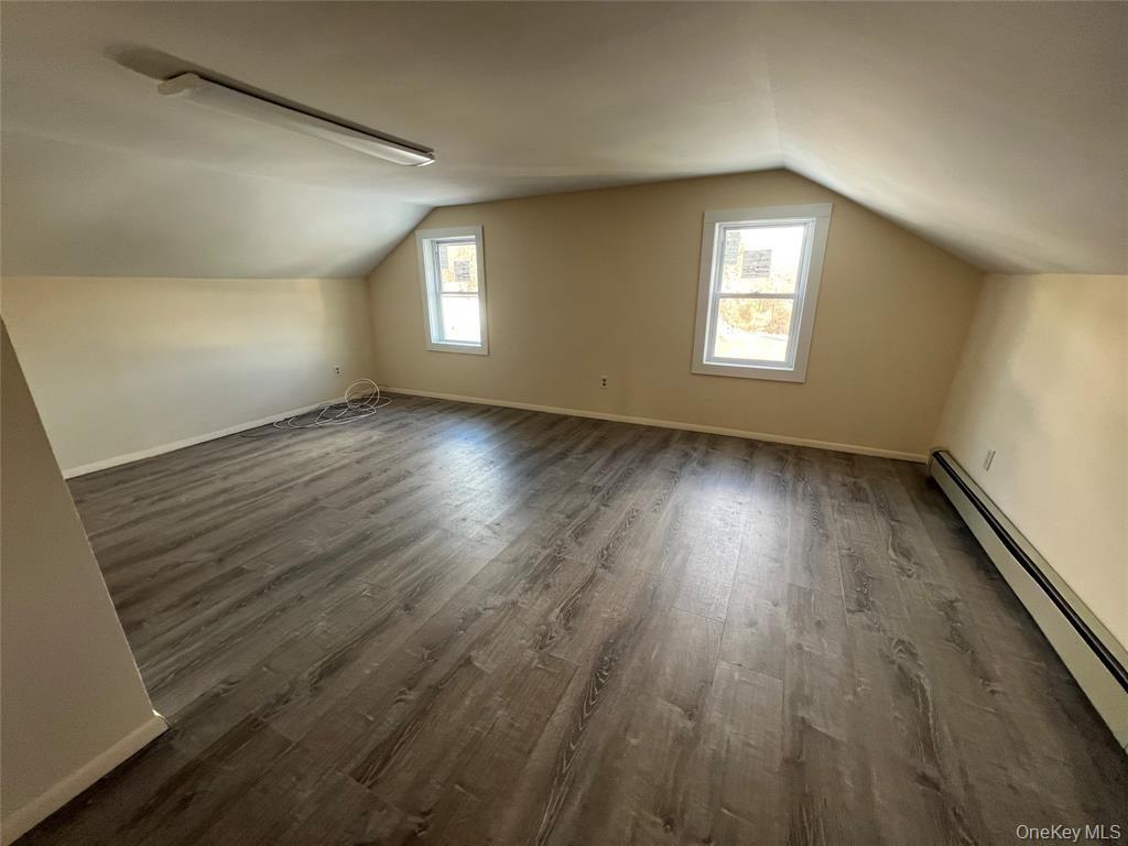 47 Maples Lane – For Rent photo 9