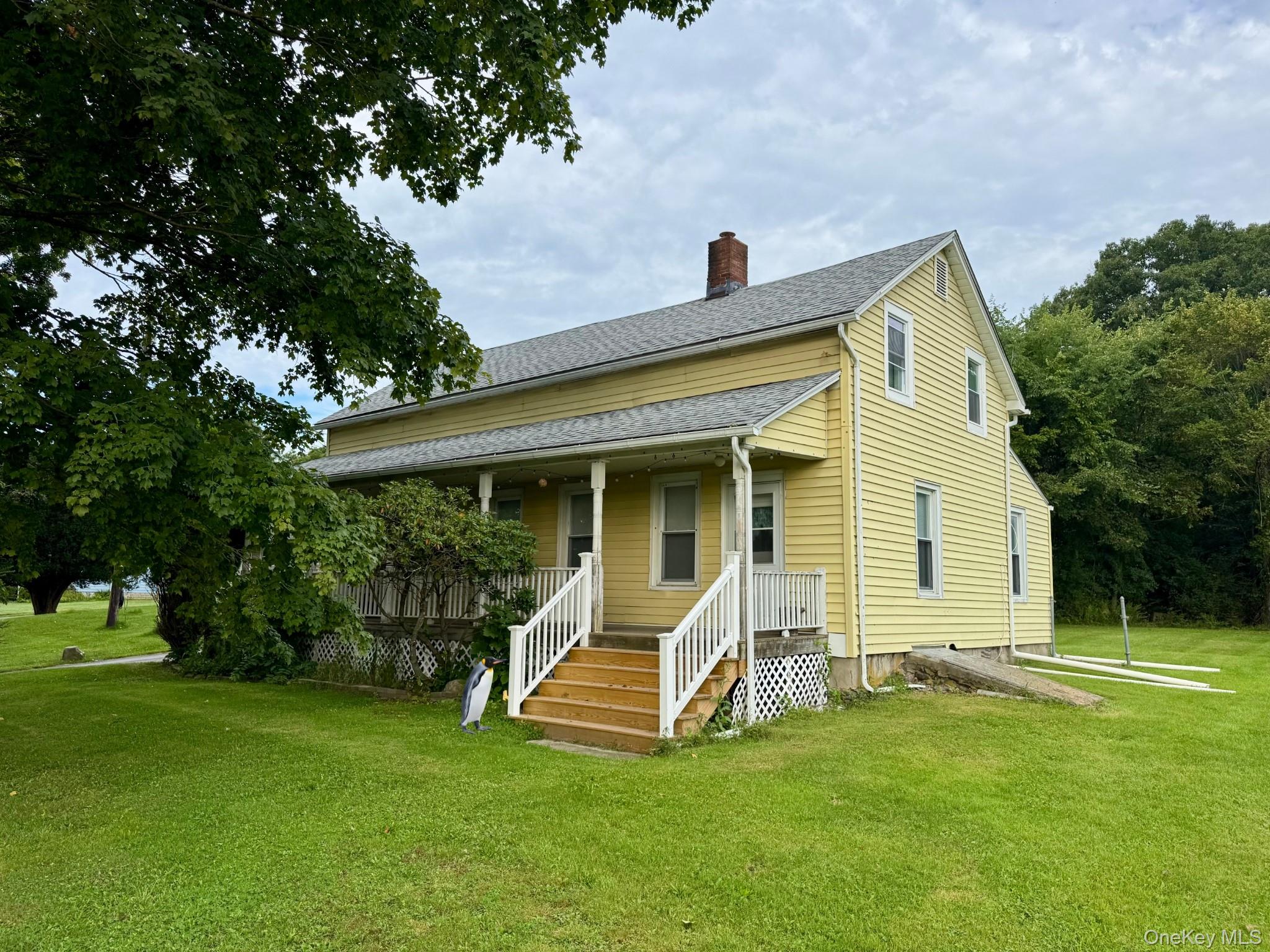 47 Maples Lane – For Rent