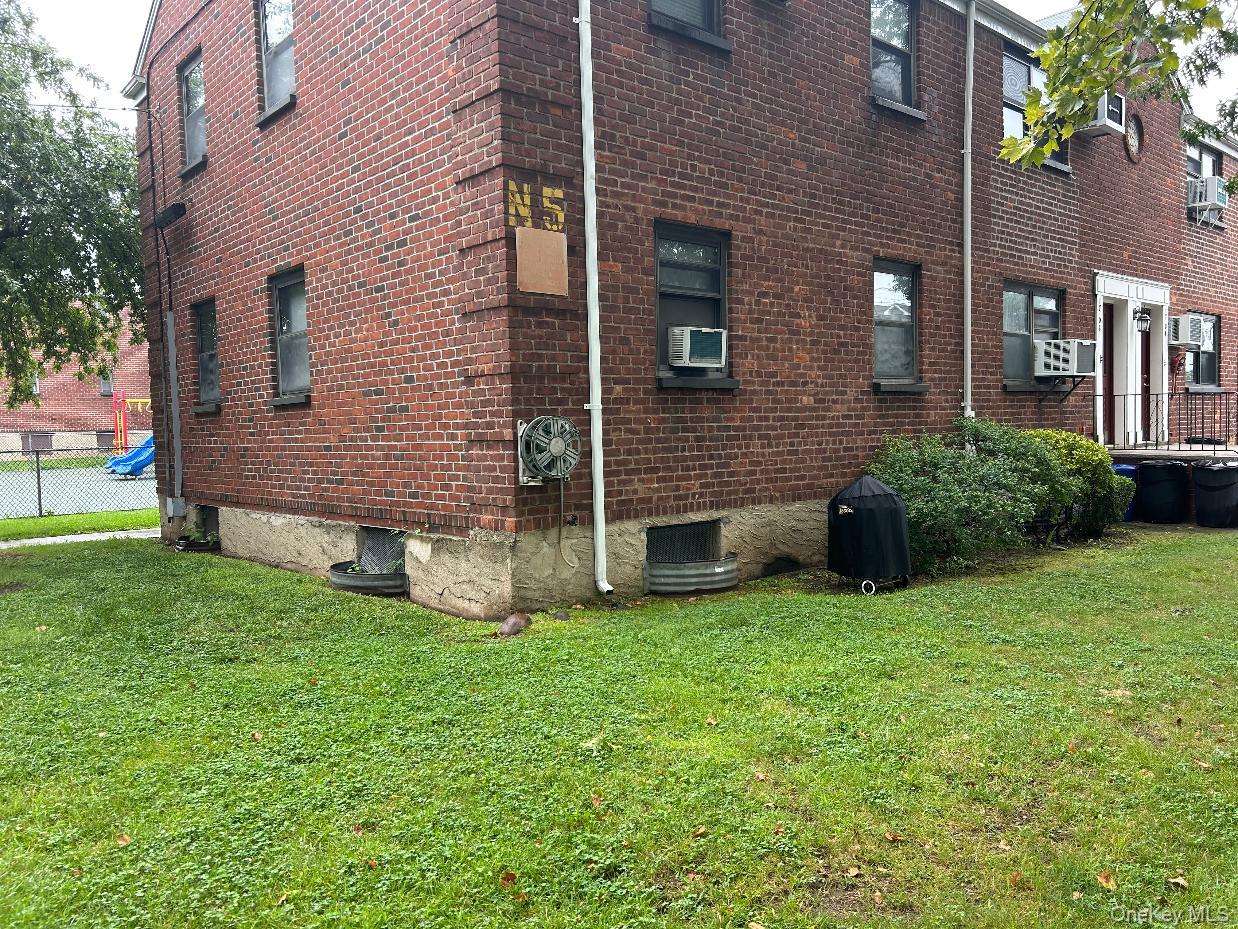 17-06 201nd Street, Unit 2-103 photo 17