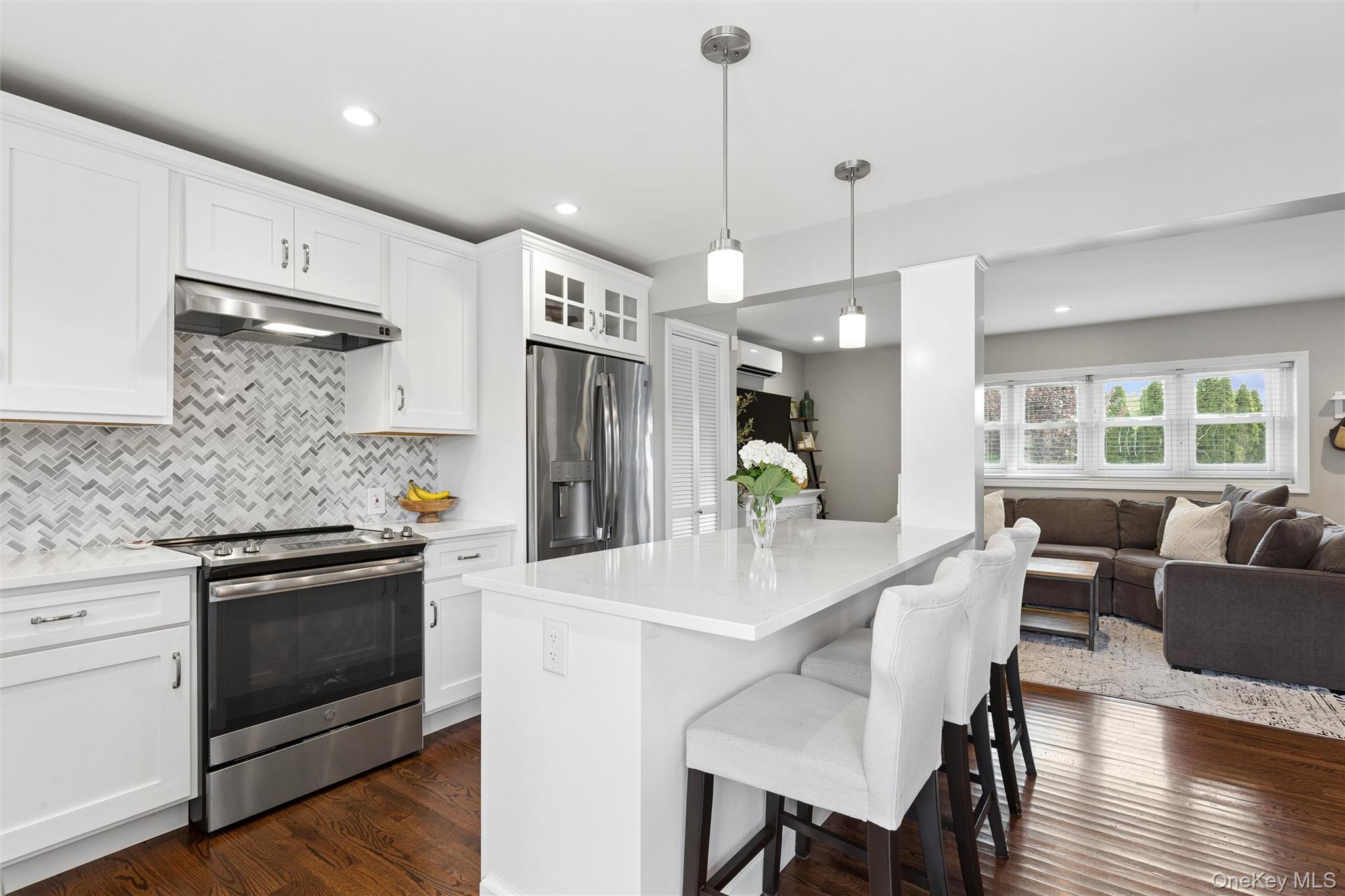 24 Essen Place – For Sale photo 5