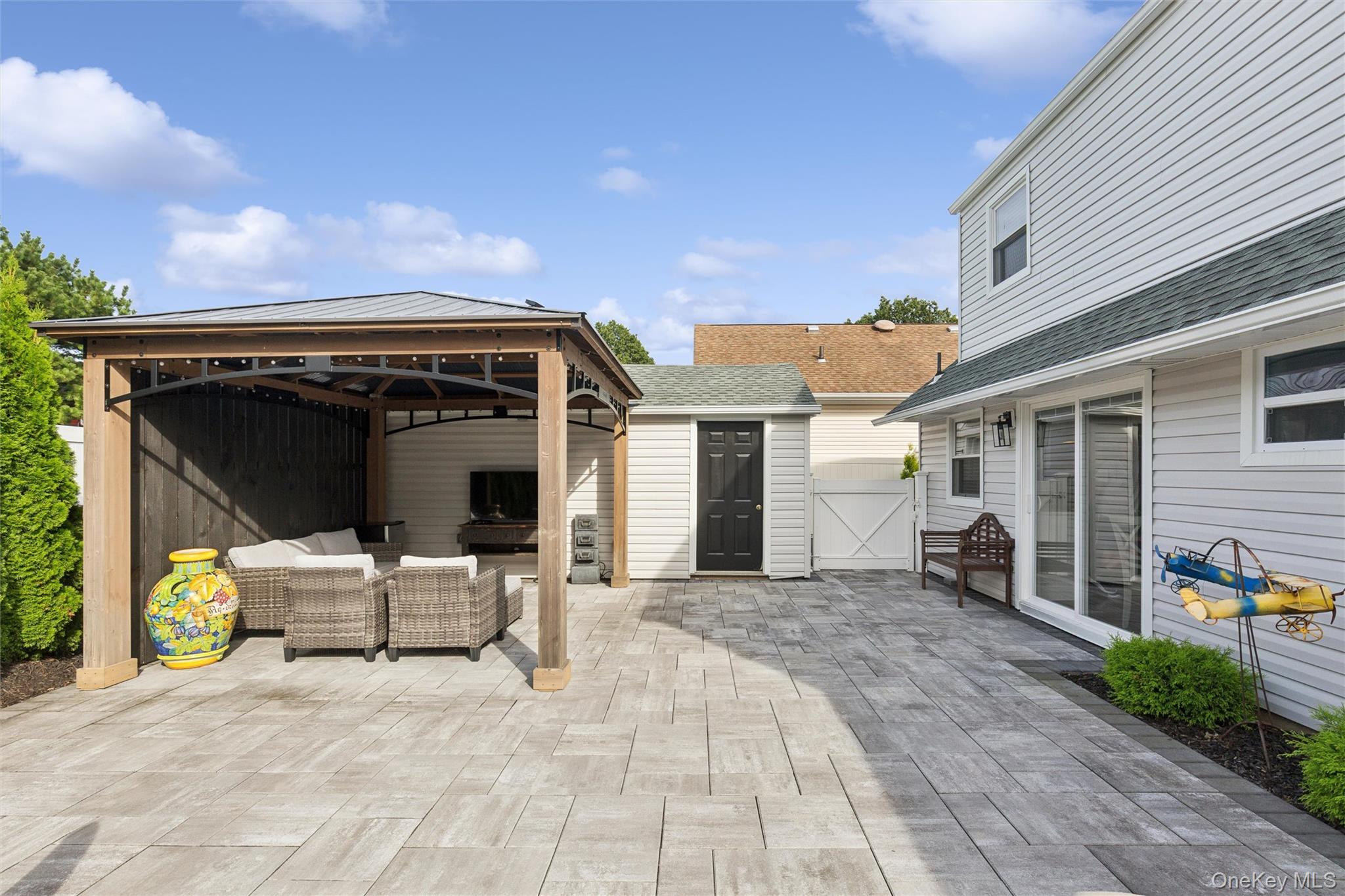 24 Essen Place – For Sale photo 25