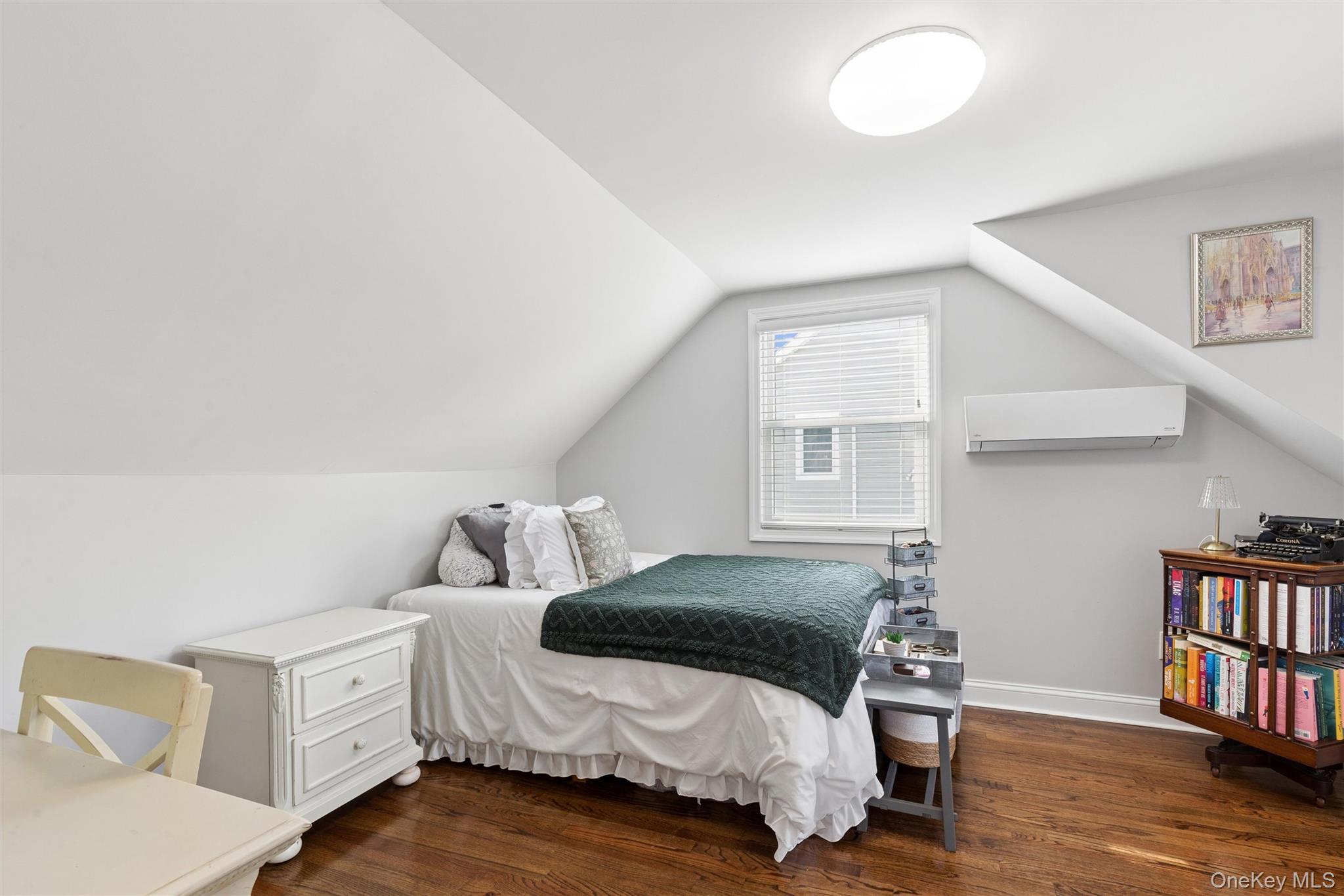 24 Essen Place – For Sale photo 15