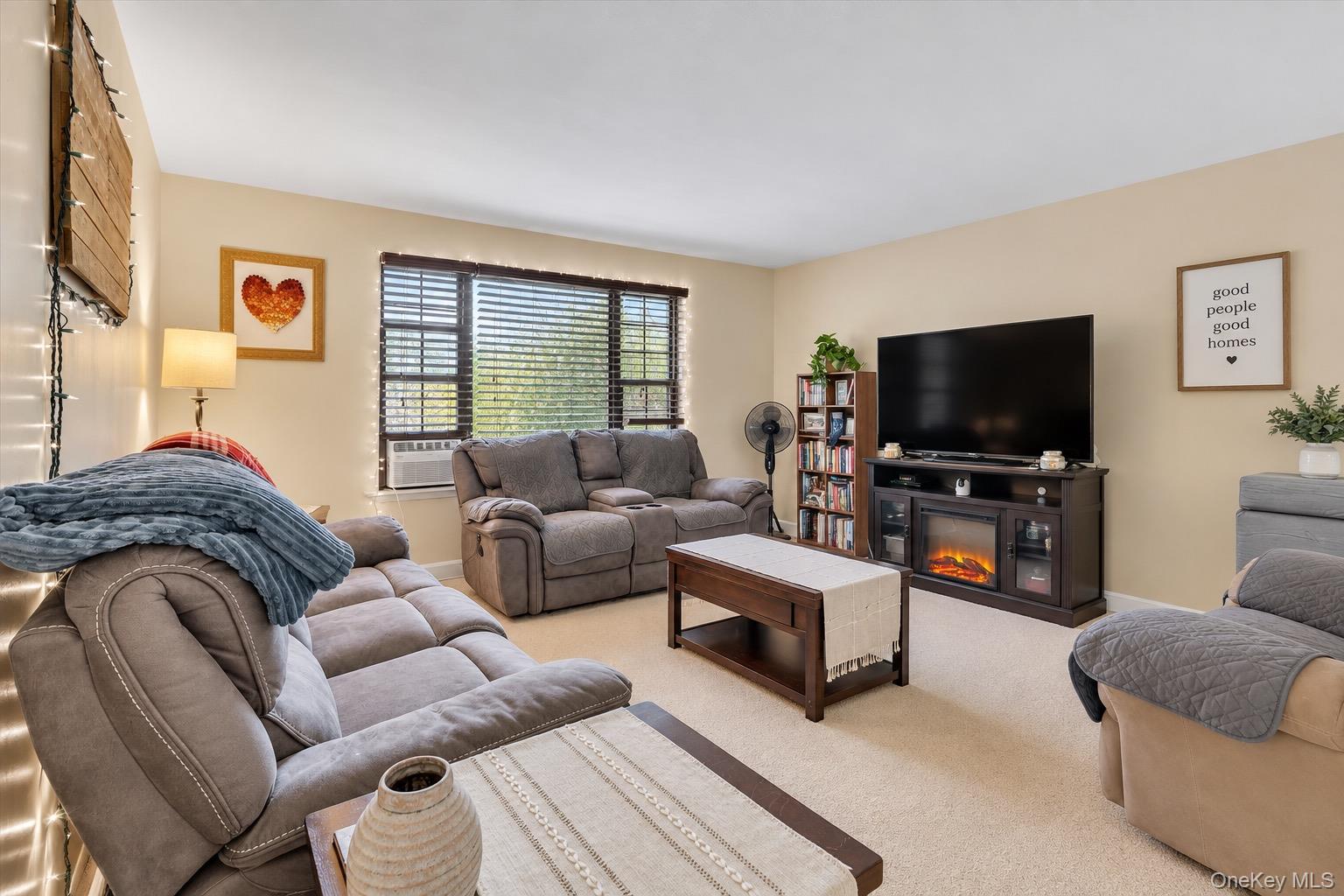 1045 Park Avenue – For Sale photo 5