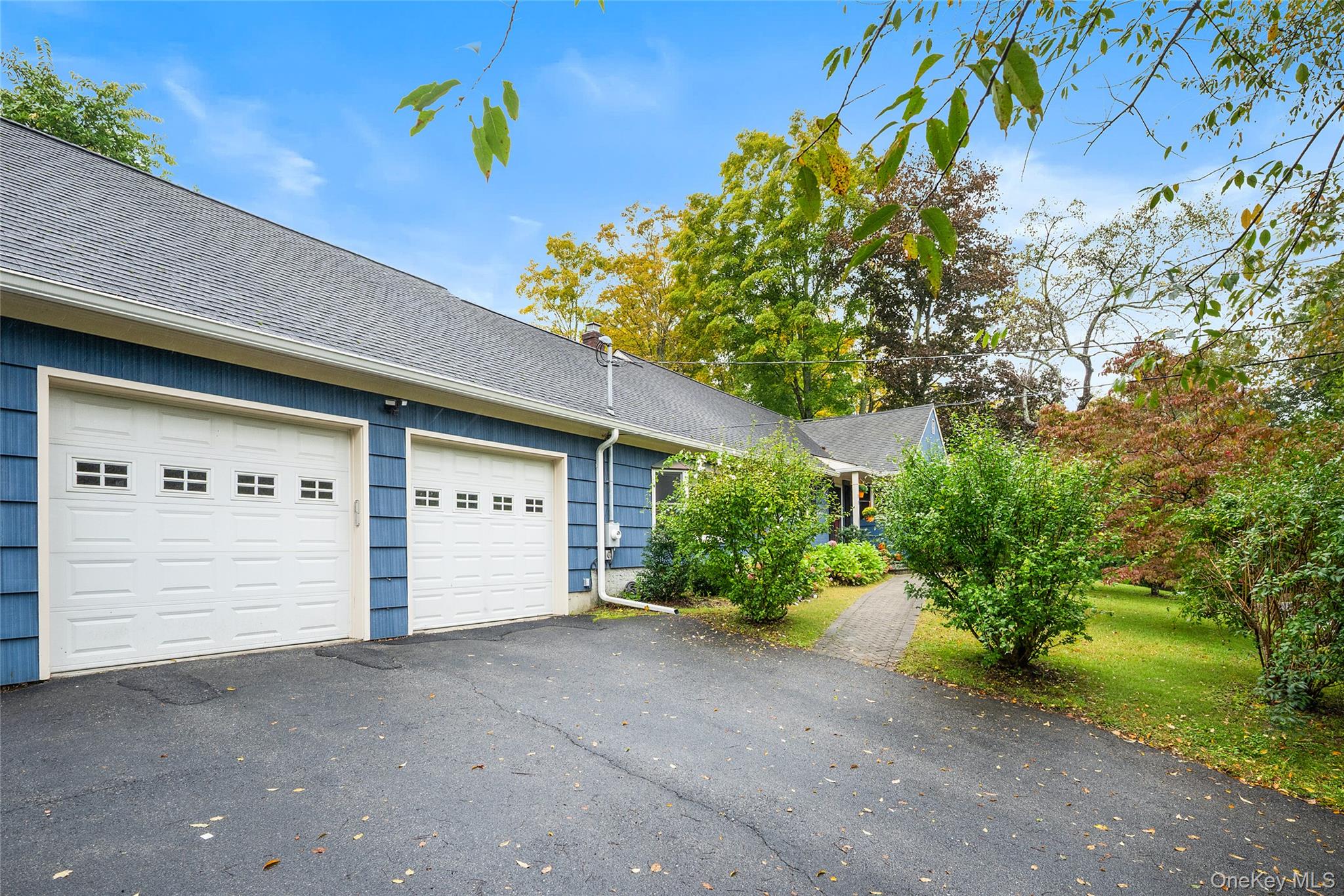 15 Garlen Road – For Sale photo 2
