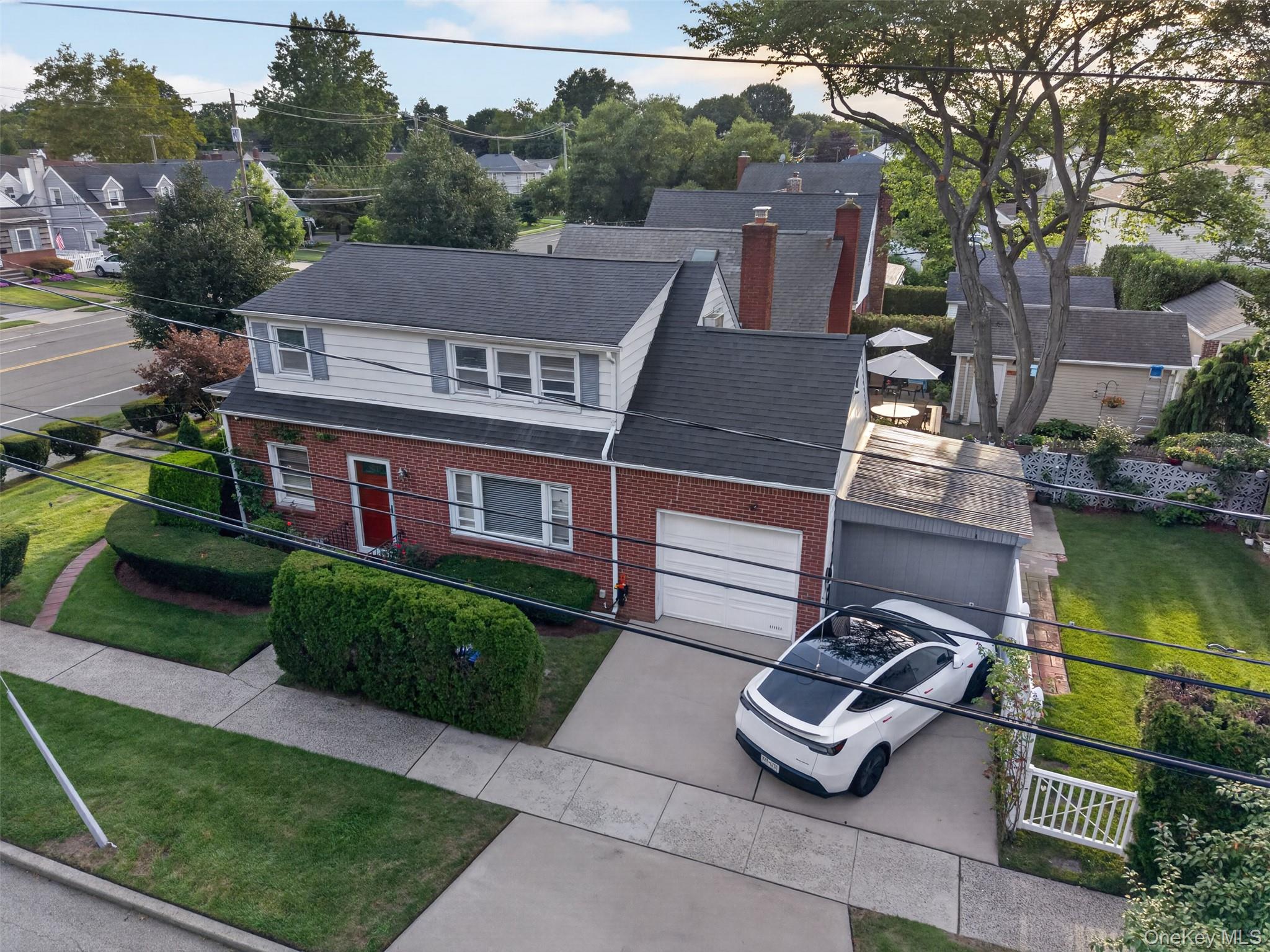 69 Stewart Avenue – For Sale photo 4