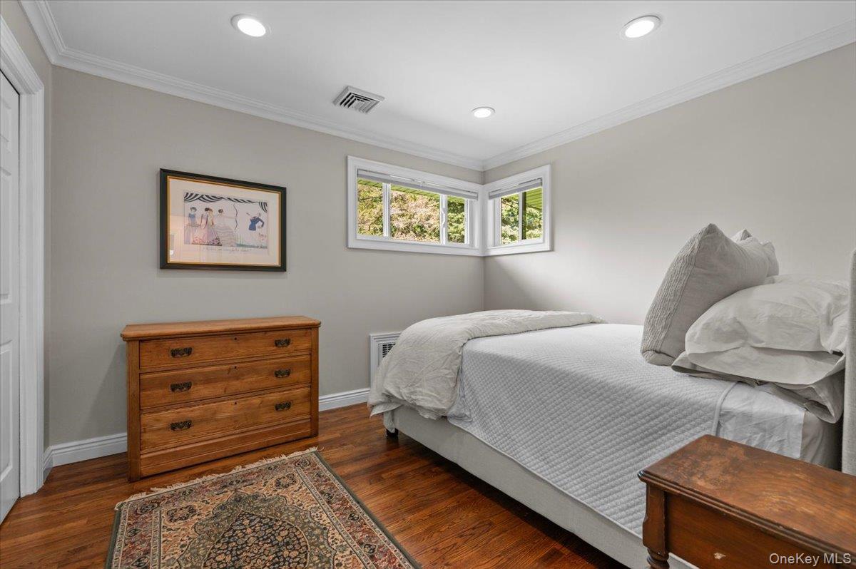 11 Portland Place – For Rent photo 20