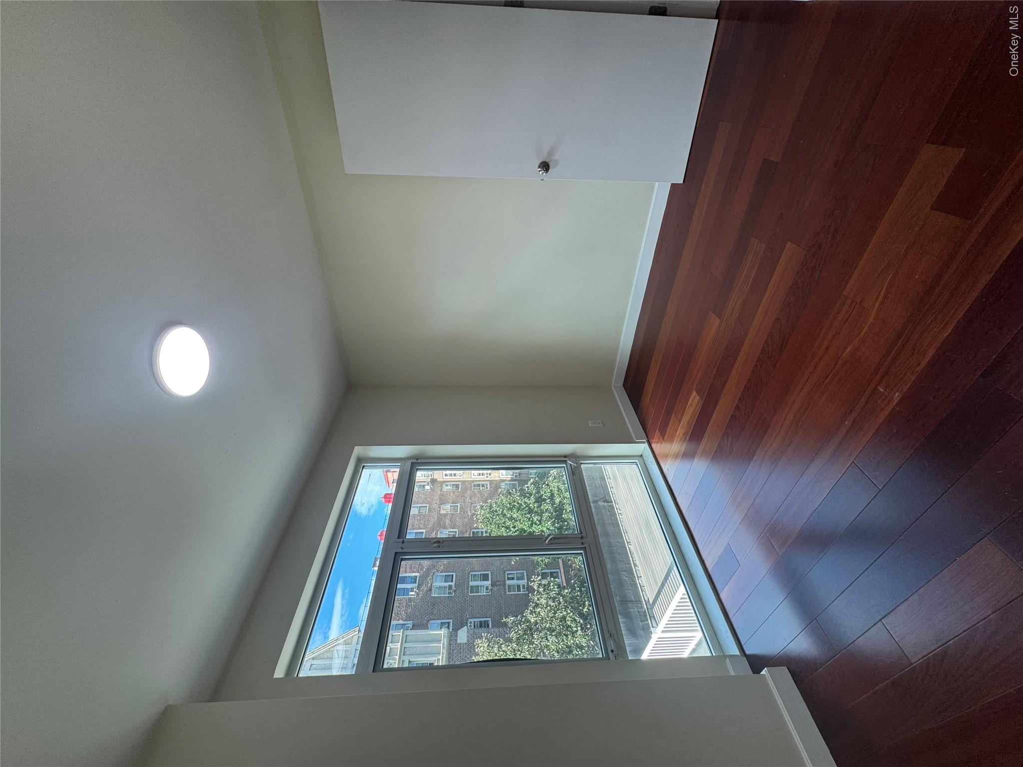 14238 37th Avenue, Unit 4A photo 5