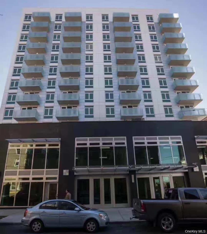 14238 37th Avenue, Unit 4A