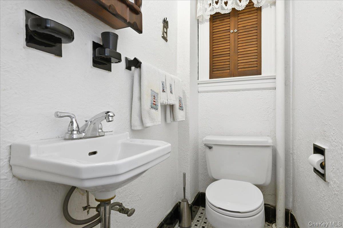 15 May Court – For Sale photo 12
