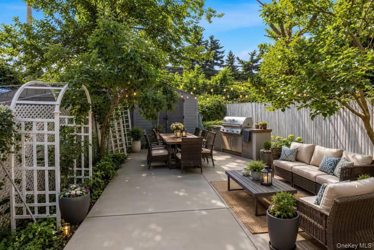 7726 Kneeland Avenue – For Sale photo 2