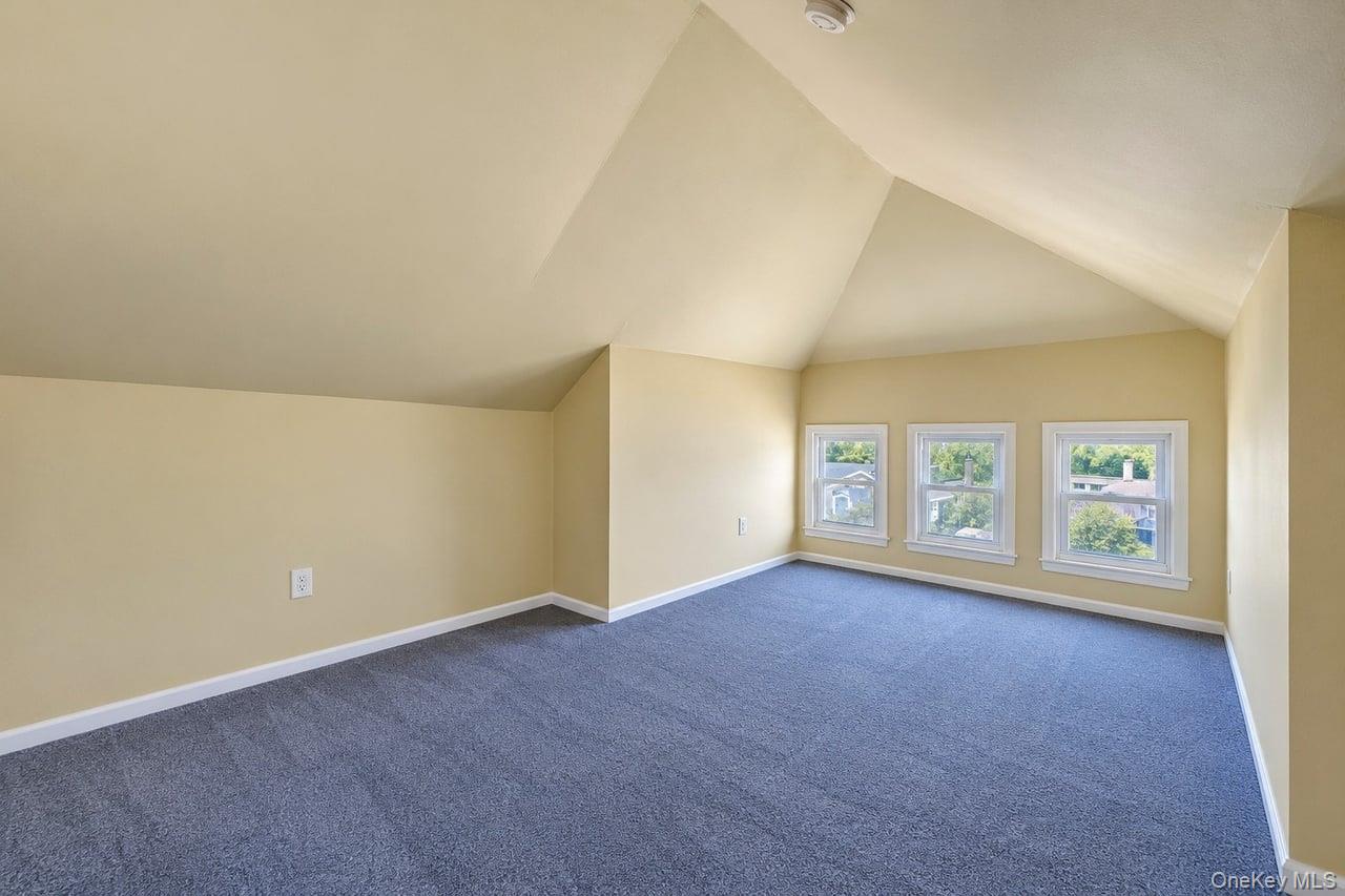 52 Lee Avenue – For Sale photo 41