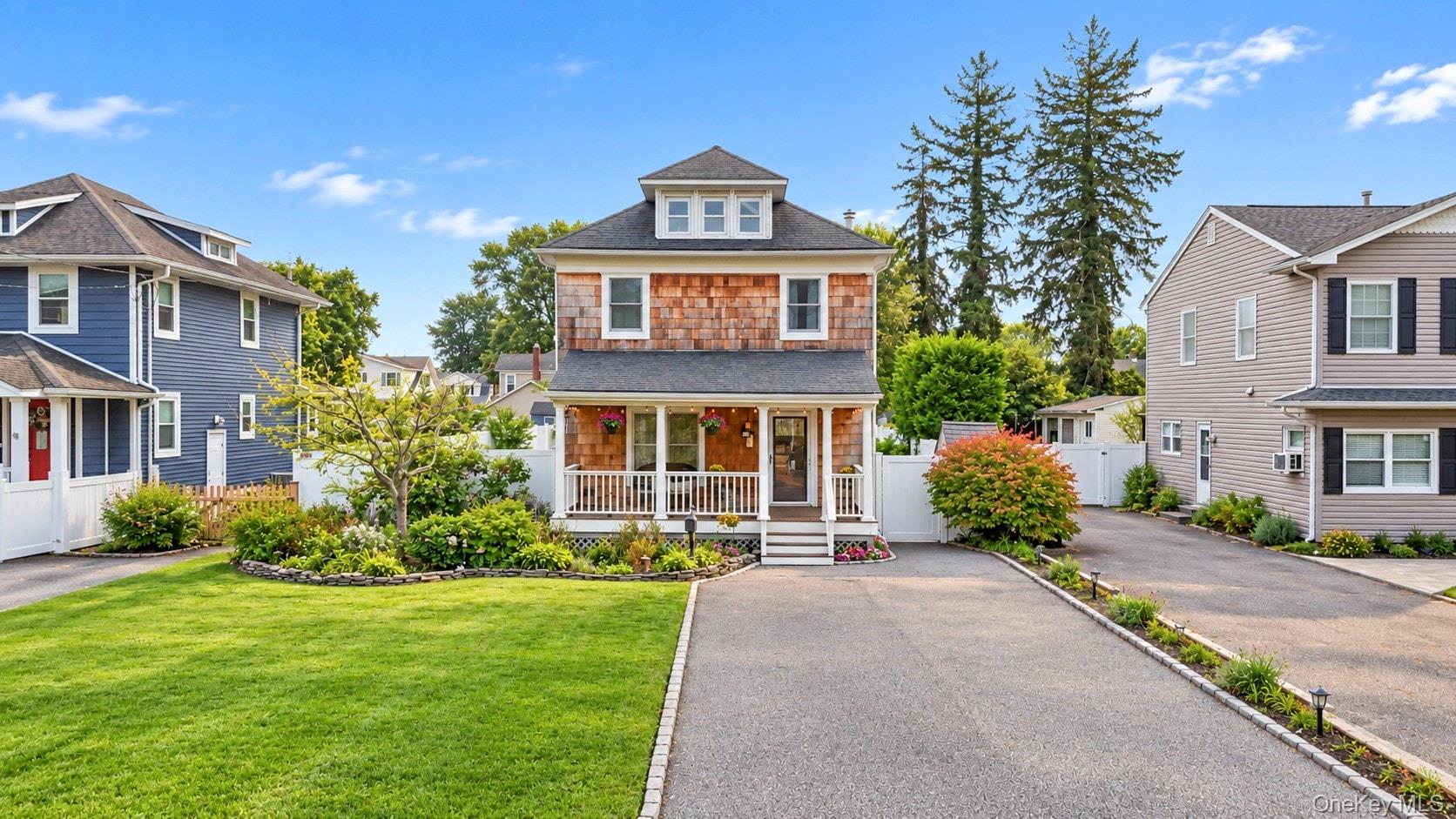 52 Lee Avenue – For Sale photo 2