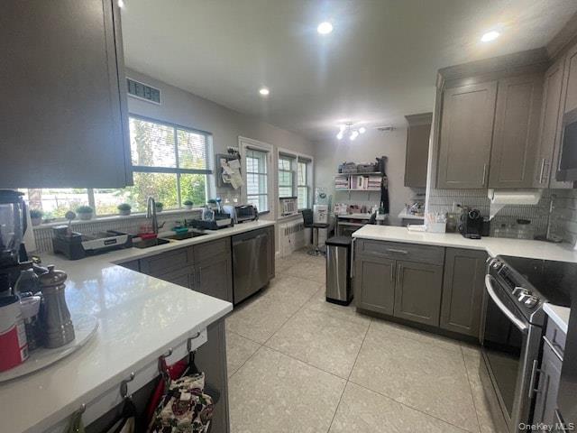 894 Lakeside Drive – For Rent photo 6