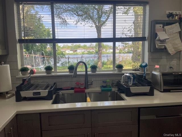 894 Lakeside Drive – For Rent photo 7