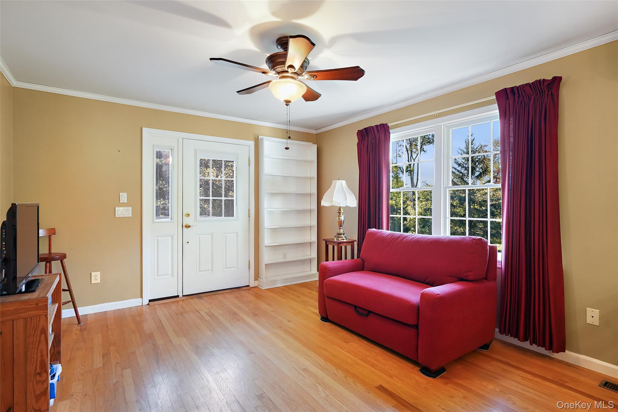 72 N Knapp Court – For Sale photo 3
