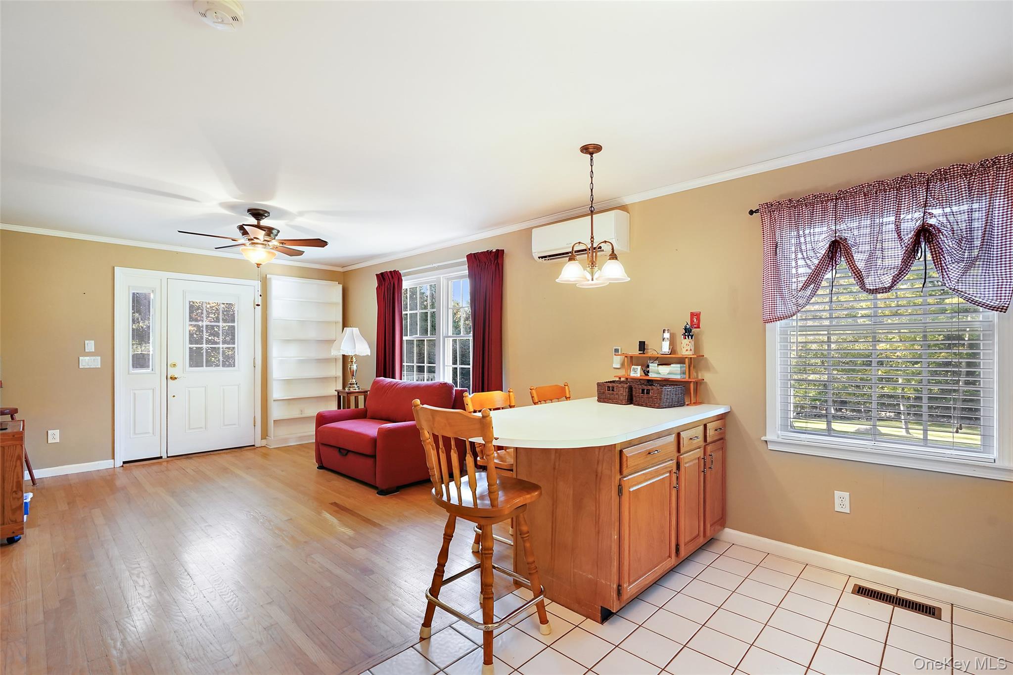 72 N Knapp Court – For Sale photo 5