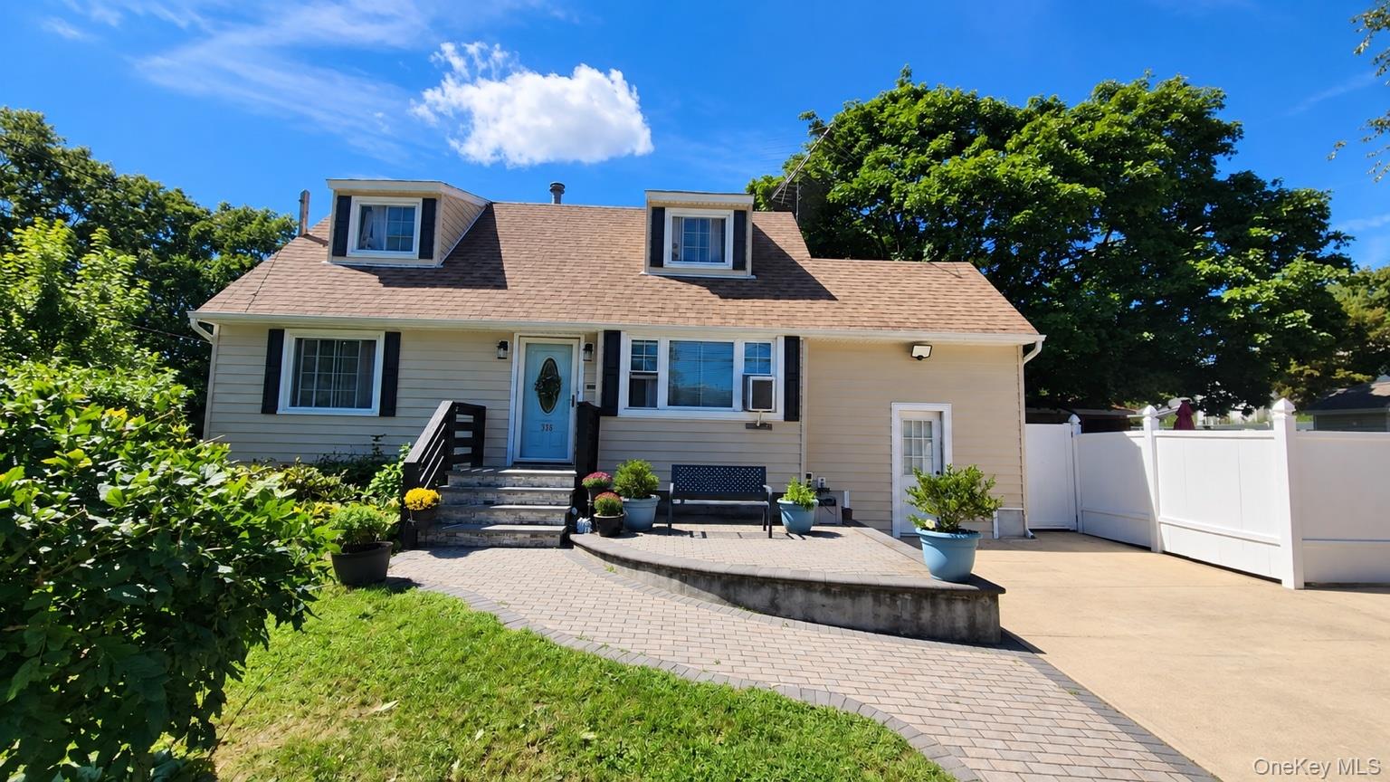 336 Jayne Boulevard – For Sale