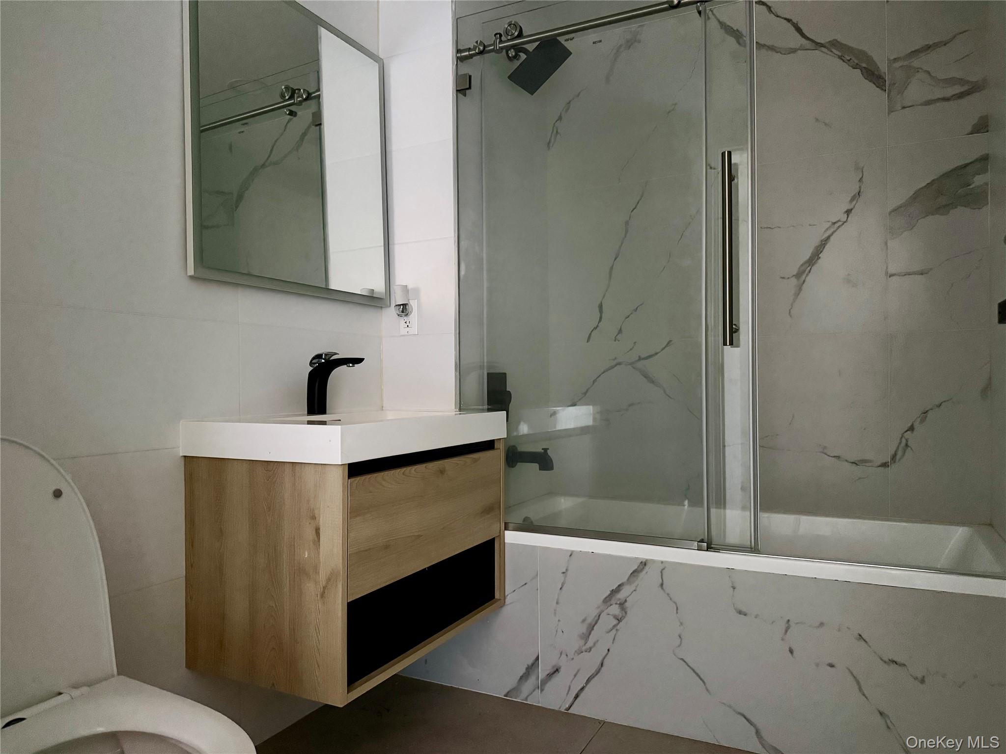 37-32 89 Street, Unit 4D photo 6