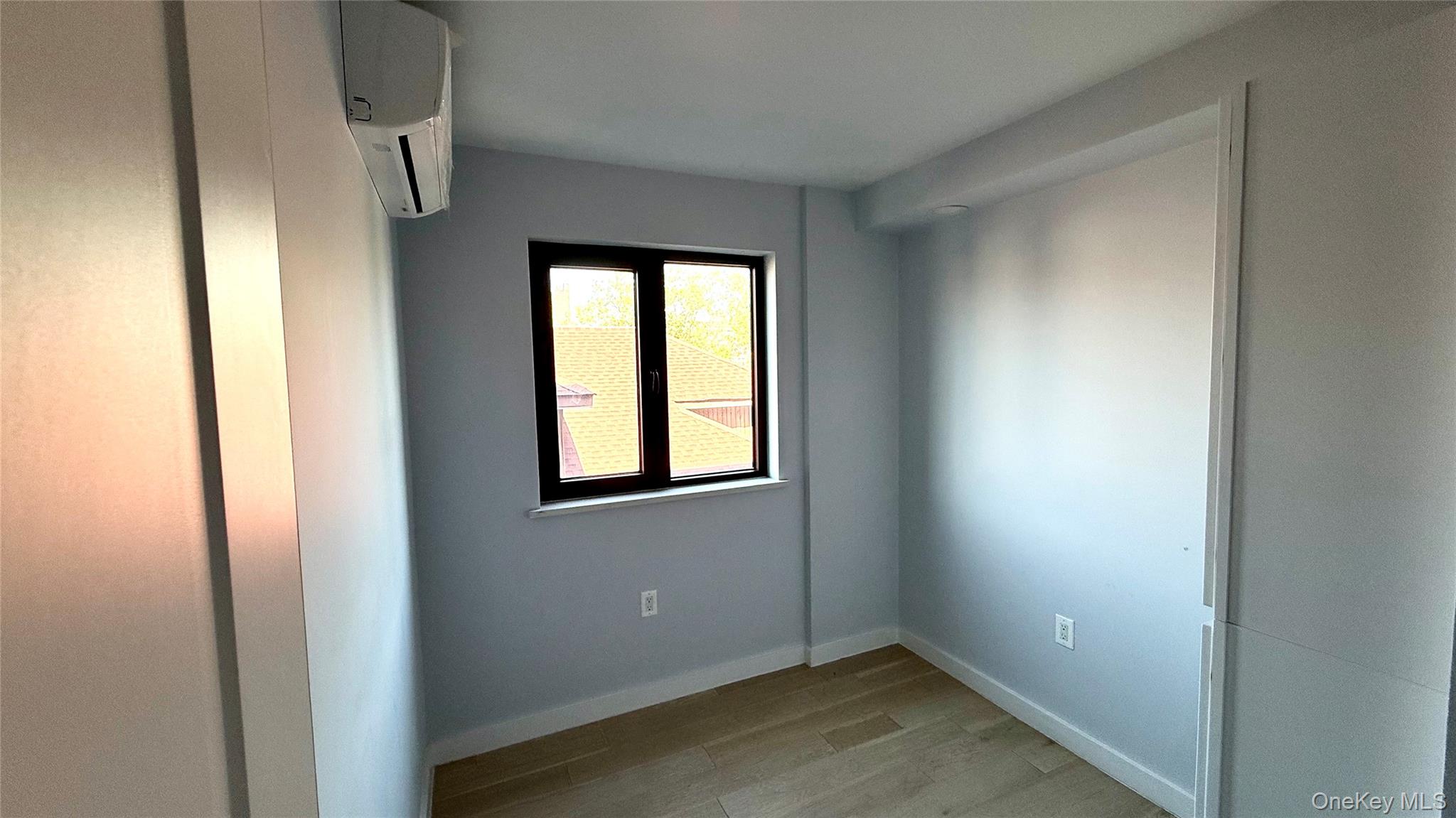 37-32 89 Street, Unit 4D photo 11