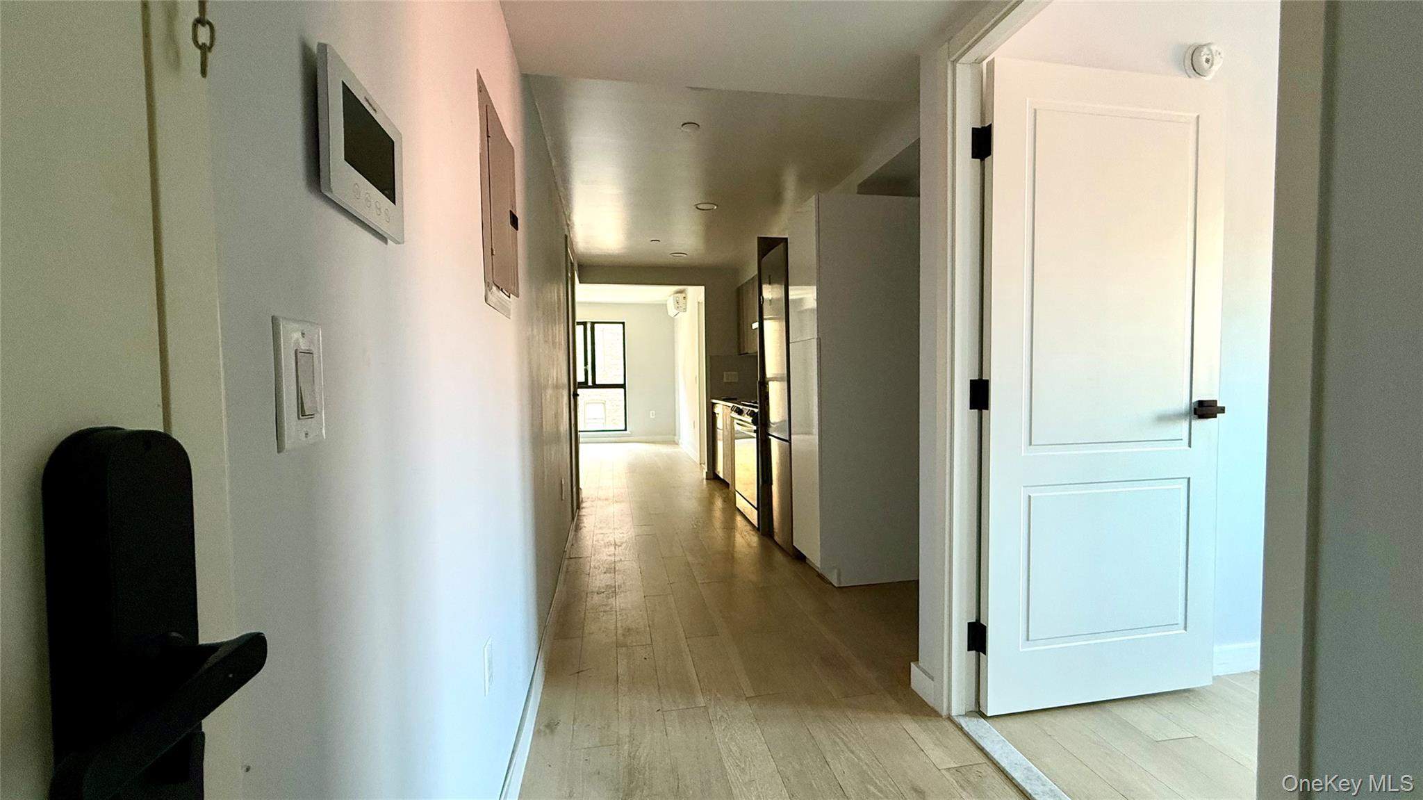 37-32 89 Street, Unit 4D photo 3