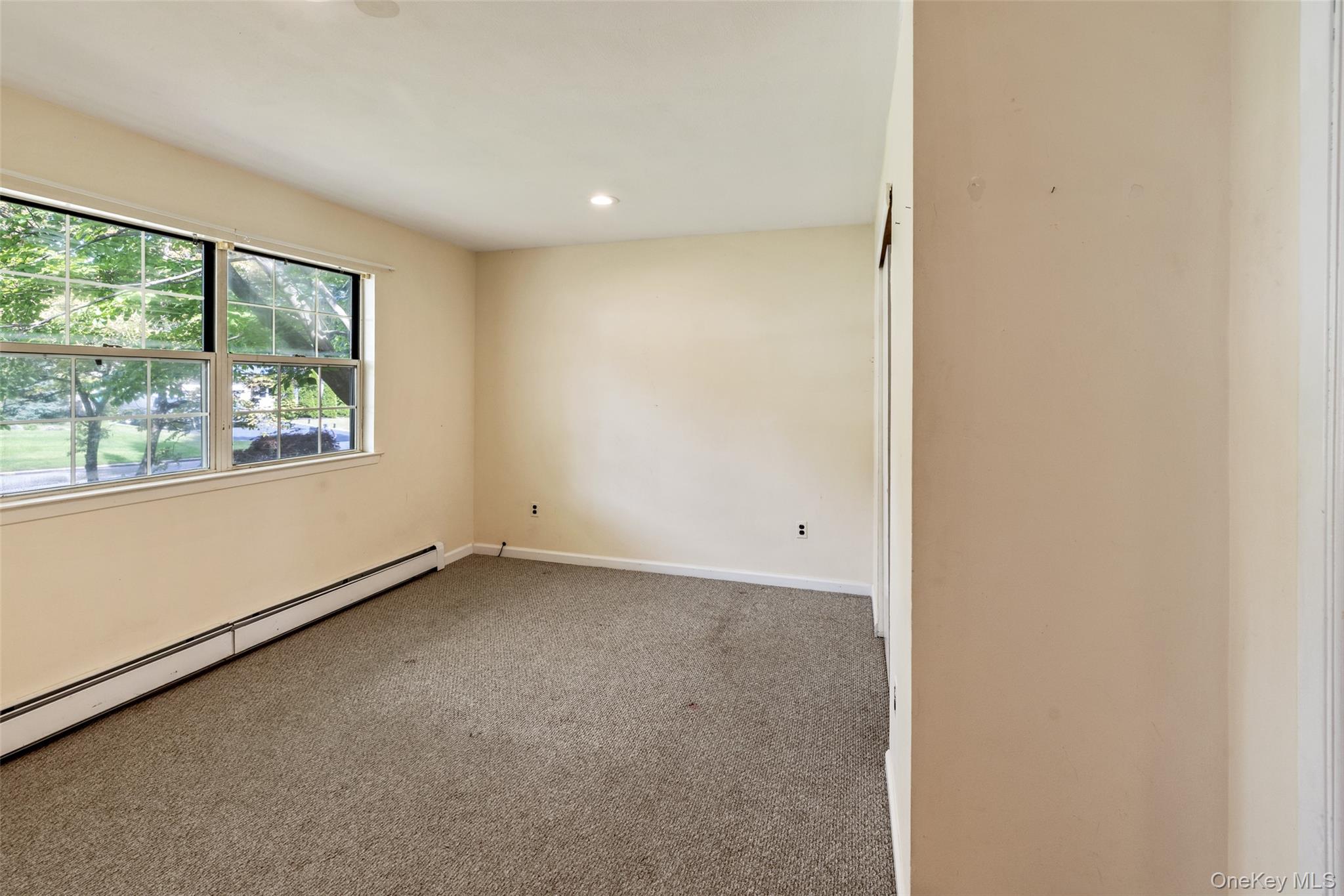 4 Thunderbird Court – For Sale photo 11