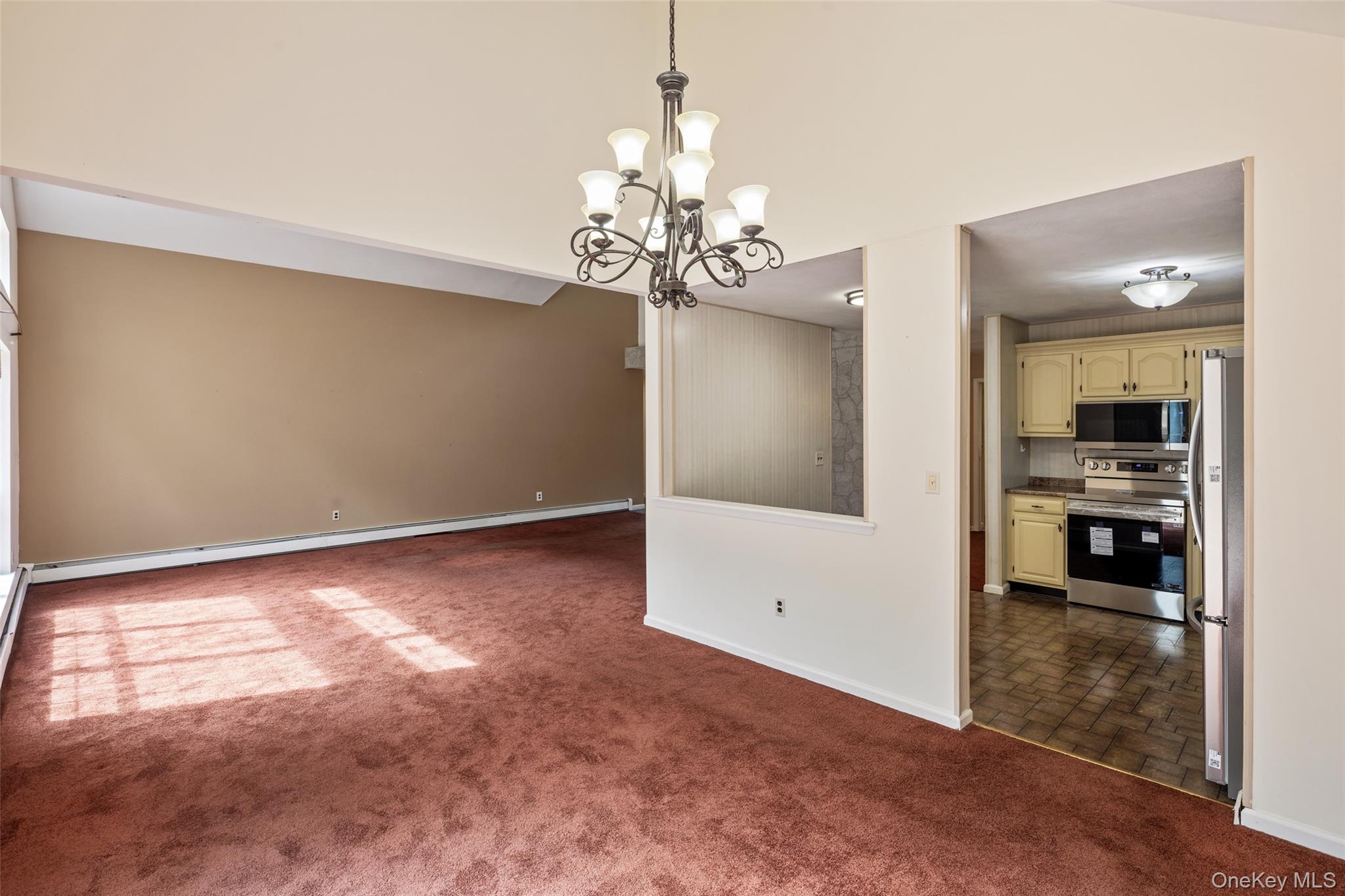 4 Thunderbird Court – For Sale photo 6
