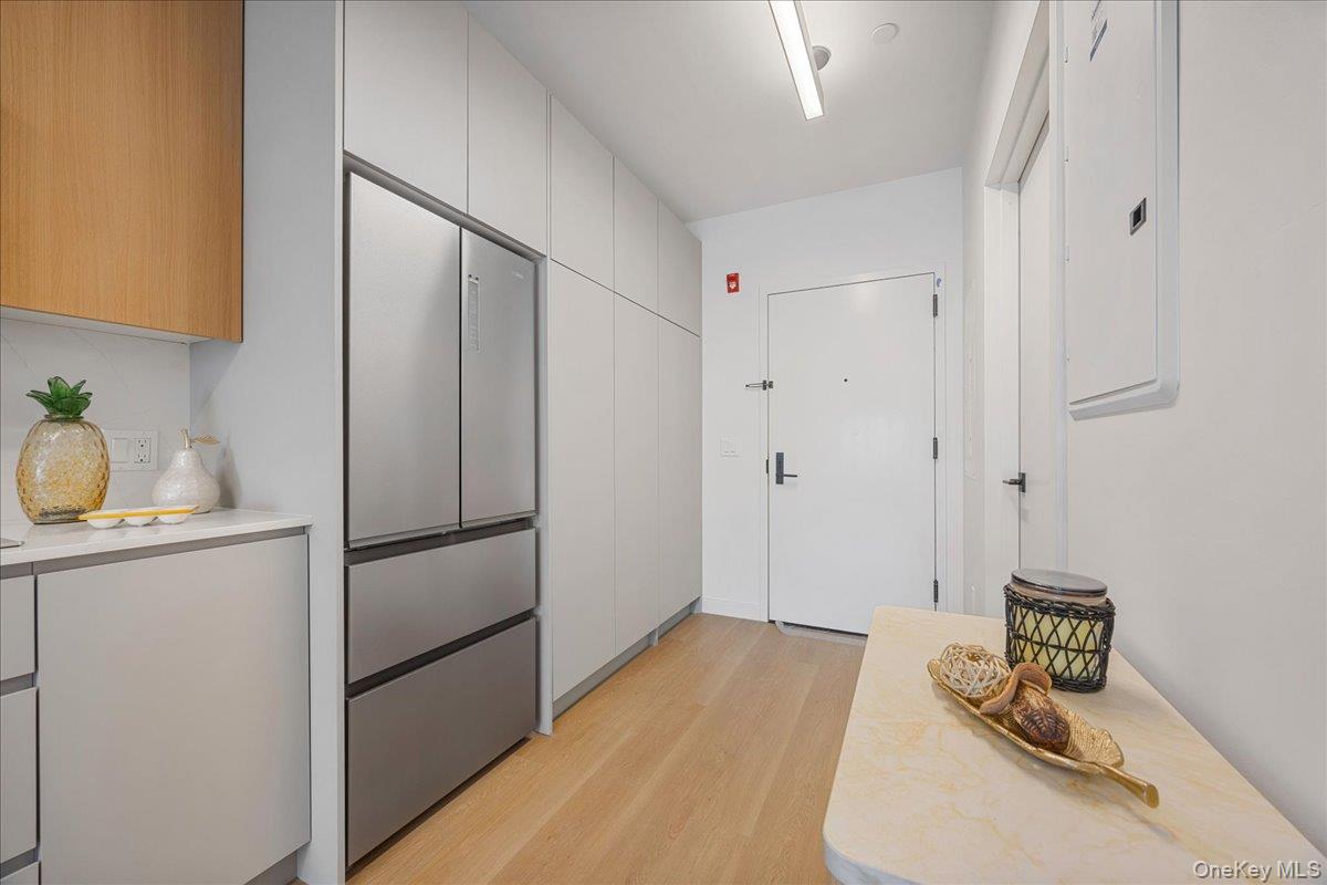8 Chester Avenue, Unit 216 photo 14