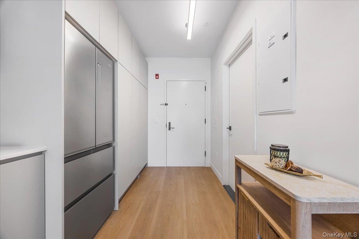 8 Chester Avenue, Unit 216 photo 3