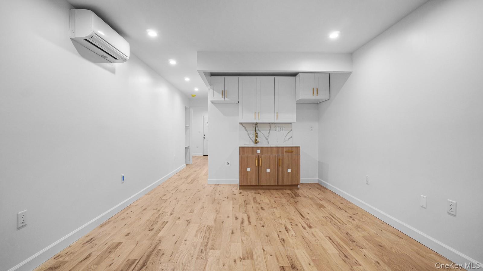 1737 Popham Avenue – For Sale photo 10